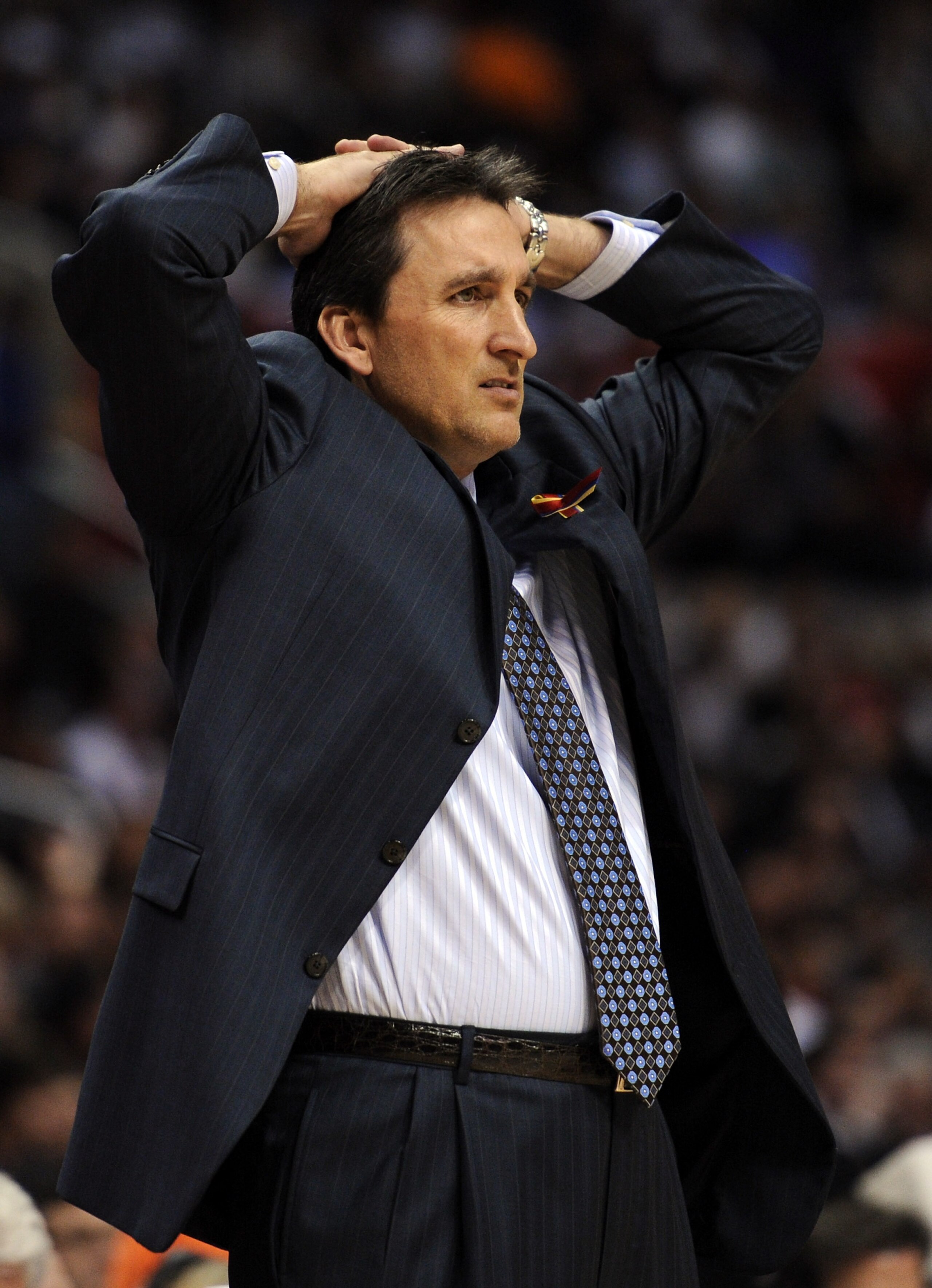 LOS ANGELES, CA - JANUARY 12:  Head Coach Vinny Del Negro of the Los Angeles Clippers reacts courtside during the game against the Miami Heat at the Staples Center on January 12, 2011 in Los Angeles, California.  NOTE TO USER: User expressly acknowledges