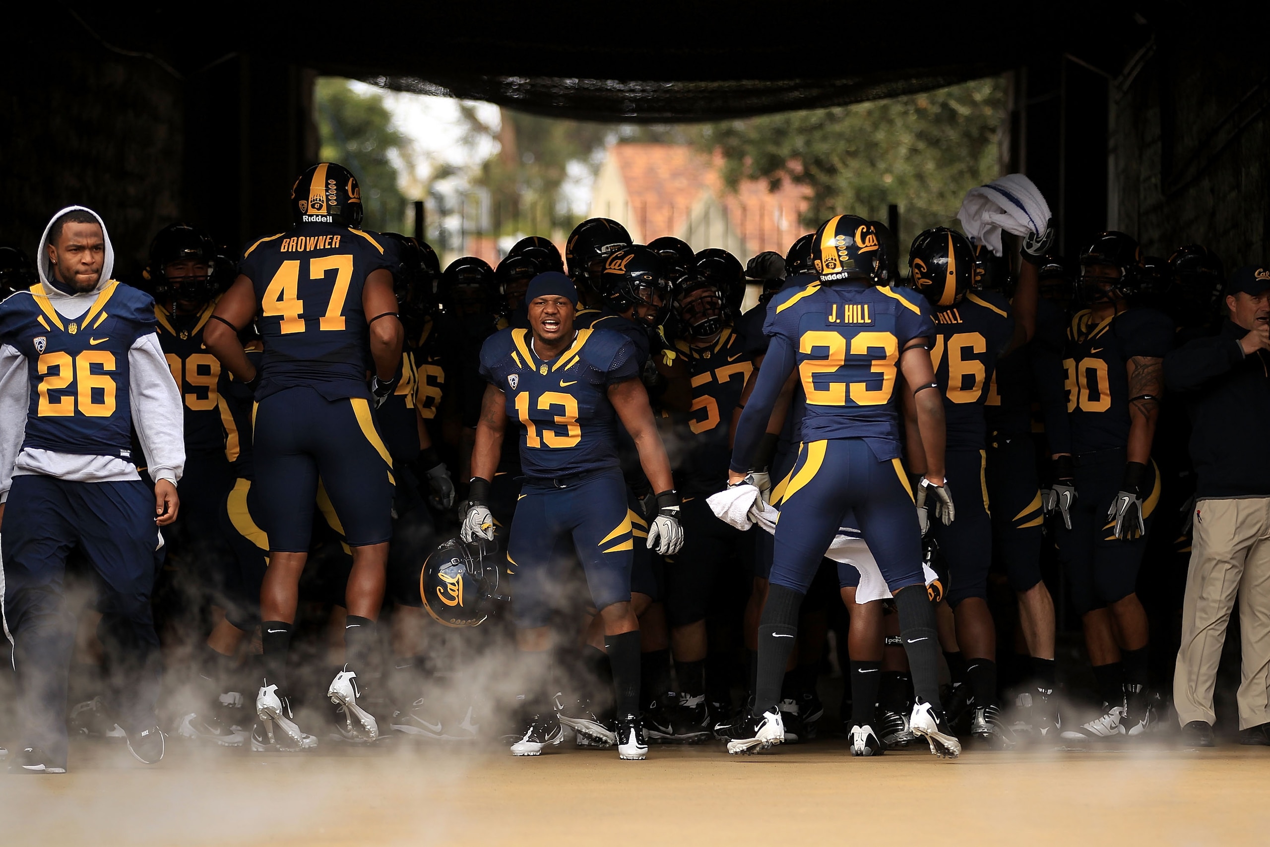 BERKELEY, CA - NOVEMBER 20: Players of the California Golden Bears get ready to run on to the field for their game against the Stanford Cardinal at California Memorial Stadium on November 20, 2010 in Berkeley, California. (Photo by Ezra Shaw/Getty Image BERKELEY, CA - NOVEMBER 20: Players of the California Golden Bears get ready to run on to the field for their game against the Stanford Cardinal at California Memorial Stadium on November 20, 2010 in Berkeley, California. (Photo by Ezra Shaw/Getty Image