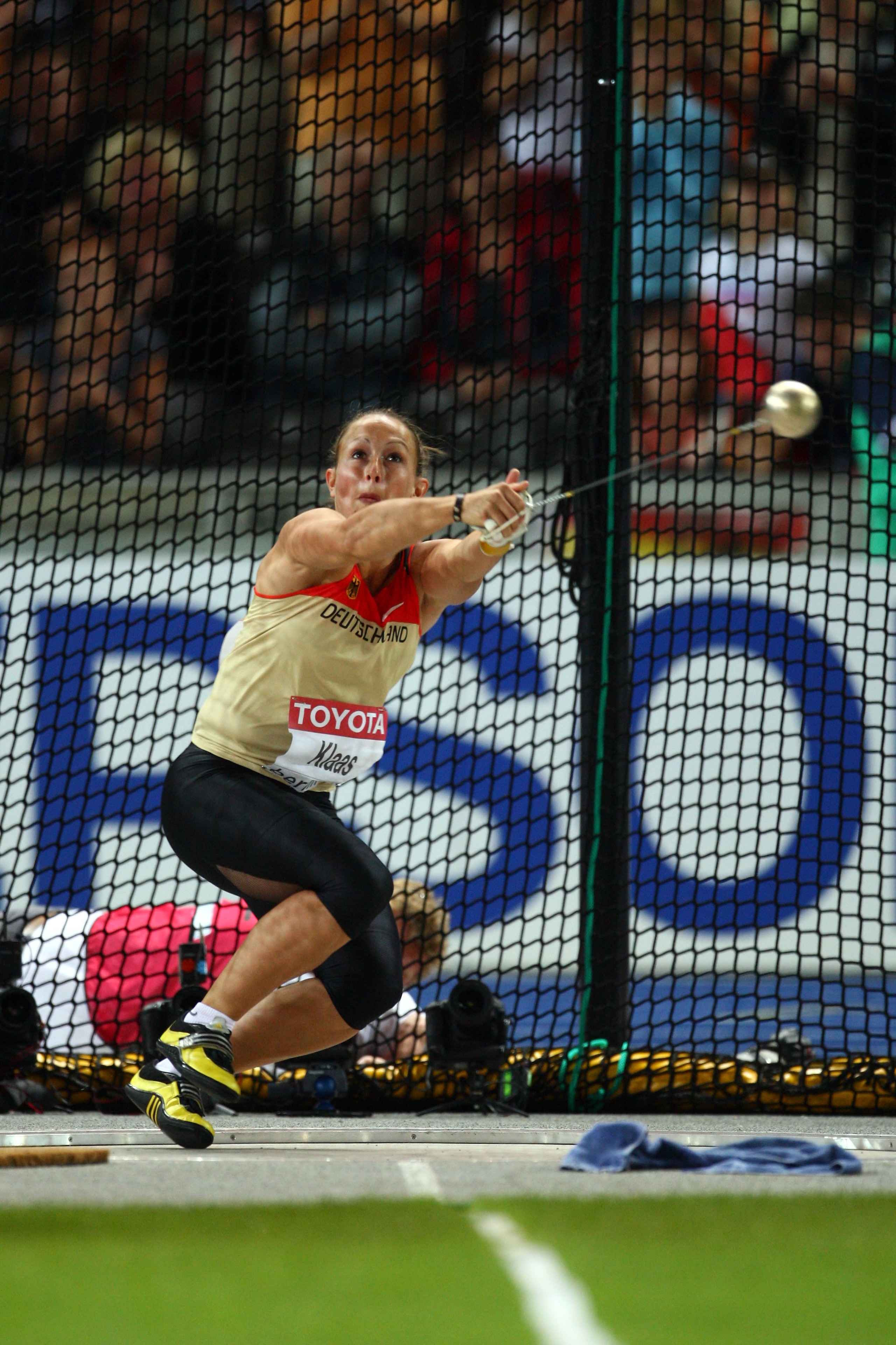 BERLIN - AUGUST 22:  Kathrin Klaas of Germany competes in the women's Hammer Throw Final during day eight of the 12th IAAF World Athletics Championships at the Olympic Stadium on August 22, 2009 in Berlin, Germany.  (Photo by Michael Steele/Getty Images)
