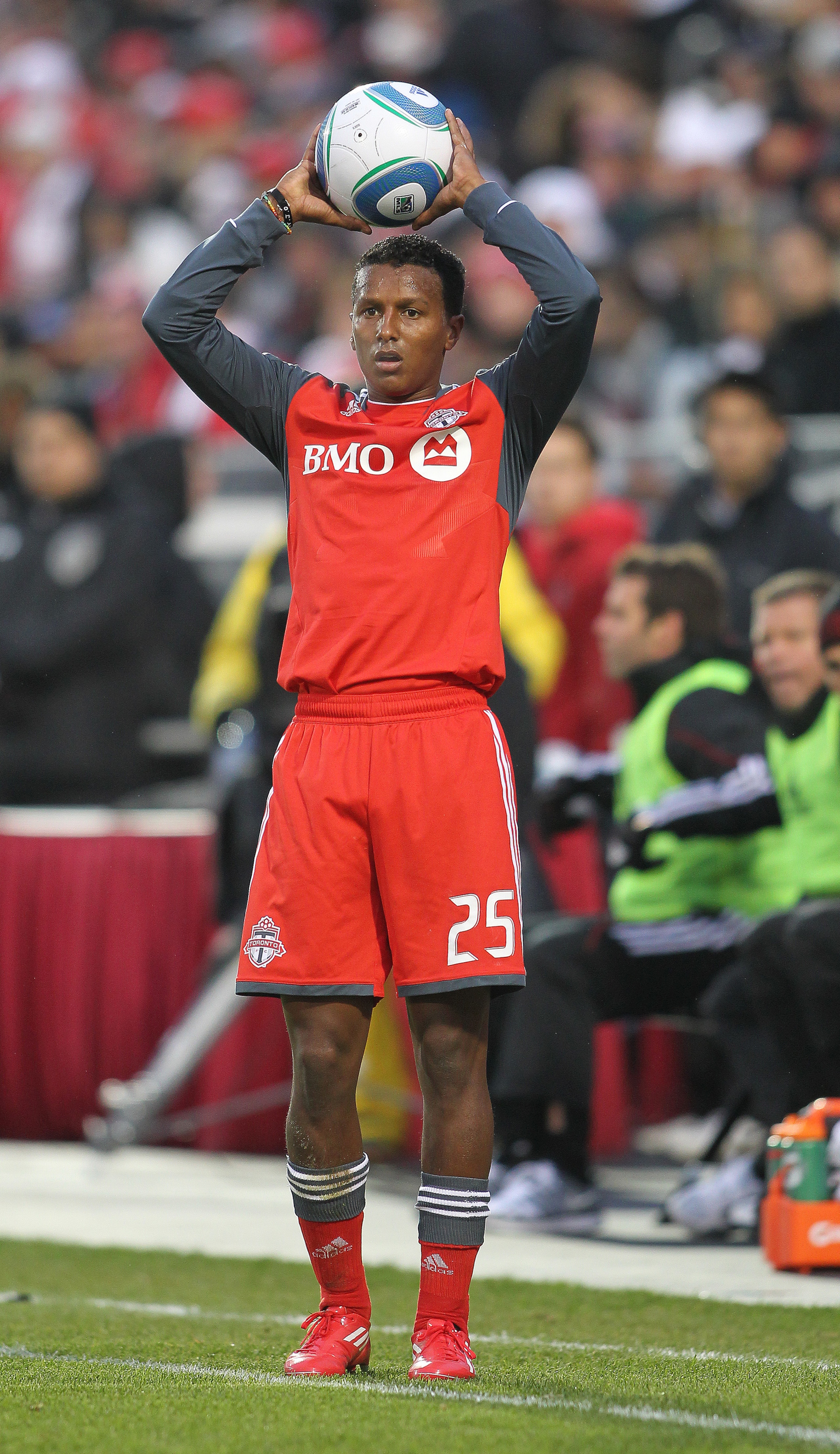 TORONTO, CANADA - APRIL 16: Danleigh Borman #25 of the Toronto FC throws the ball into play in a game against D.C. United on April 16, 2011 at BMO Field in Toronto, Canada. D.C. United defeated Toronto FC 3-0. (Photo by Claus Andersen/Getty Images) TORONTO, CANADA - APRIL 16: Danleigh Borman #25 of the Toronto FC throws the ball into play in a game against D.C. United on April 16, 2011 at BMO Field in Toronto, Canada. D.C. United defeated Toronto FC 3-0. (Photo by Claus Andersen/Getty Images)