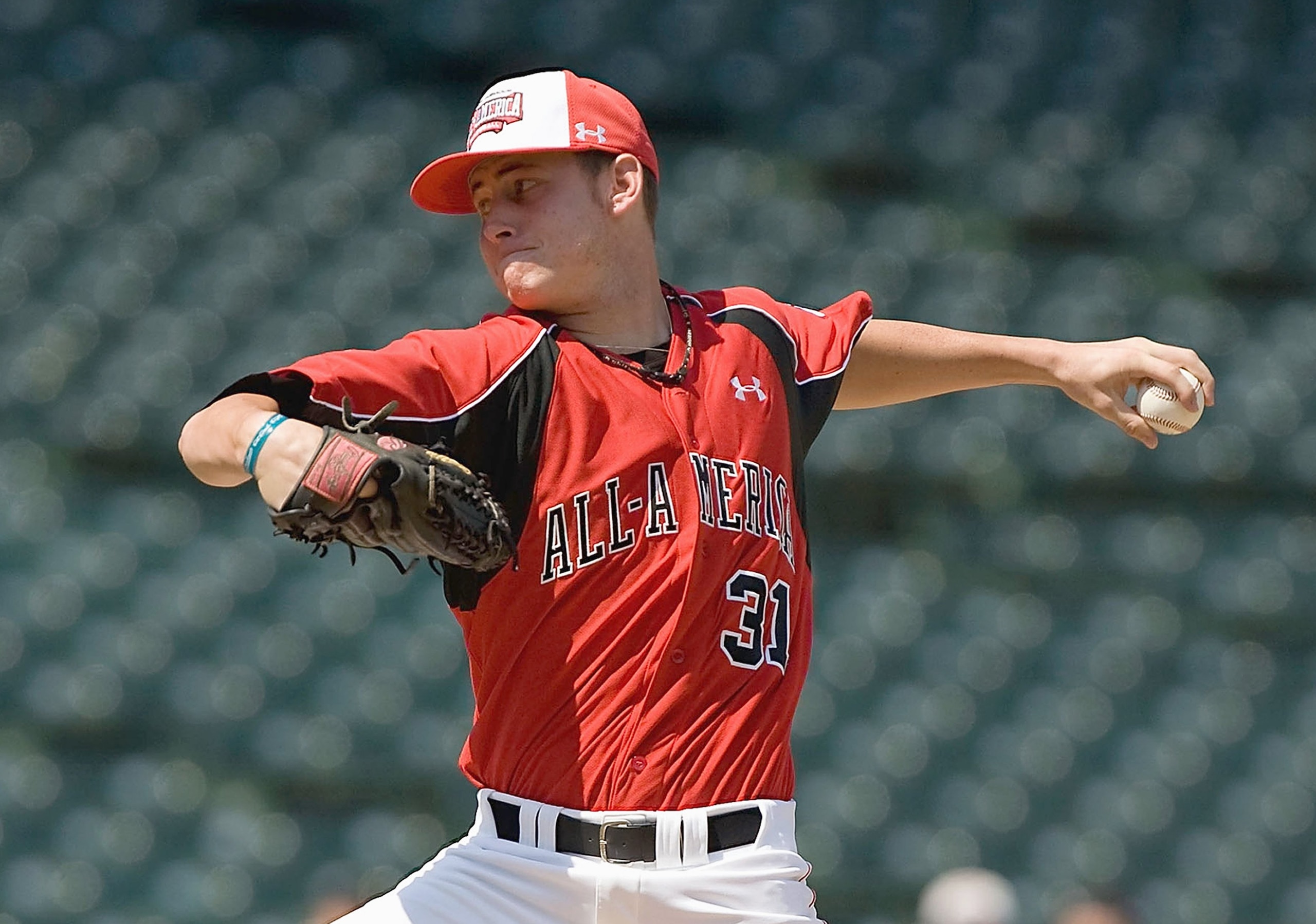 CHICAGO, IL - AUGUST 17: Tyler Matzek #31 of the Team One team pitches against of the Baseball Factory team during the Under Armour All-America Baseball Game at Wrigley Field on August 17, 2008 in Chicago, Illinois.  (Photo by Dilip Vishwanat/Getty Images