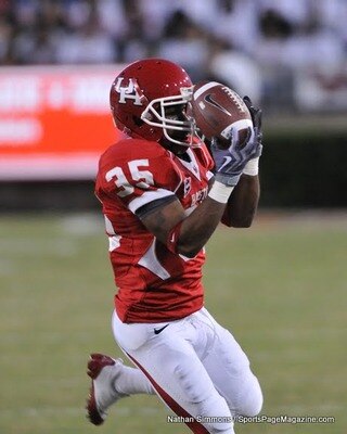 From http://cdn.bleacherreport.net/images_root/slides/photos/000/232/903/DSC_6328_display_image.jpg?1274454357