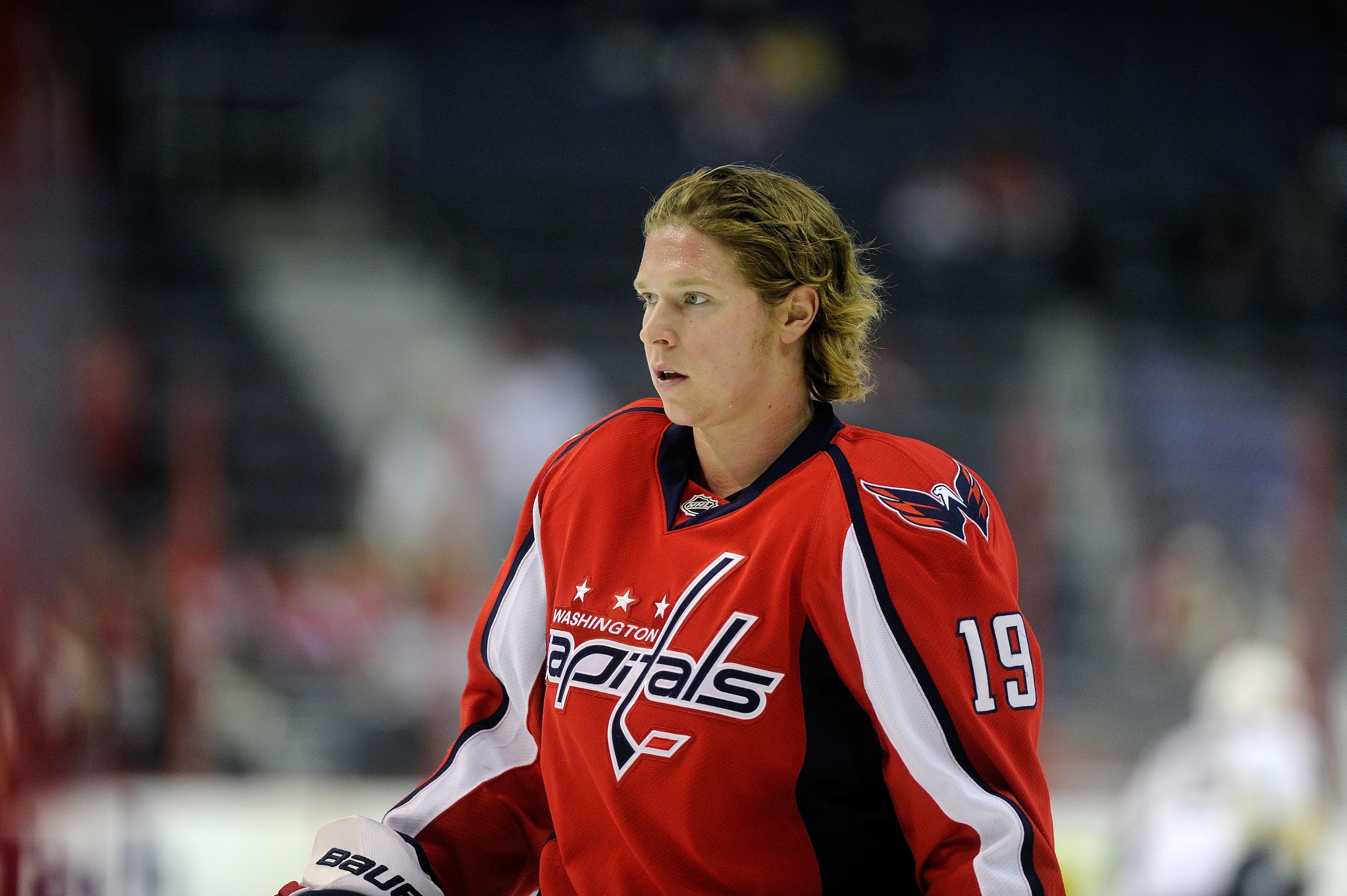 WASHINGTON, DC - FEBRUARY 06:  Nicklas Backstrom #19 of the Washington Capitals warms up before the game against the Pittsburgh Penguins at the Verizon Center on February 6, 2011 in Washington, DC.  (Photo by Greg Fiume/Getty Images)