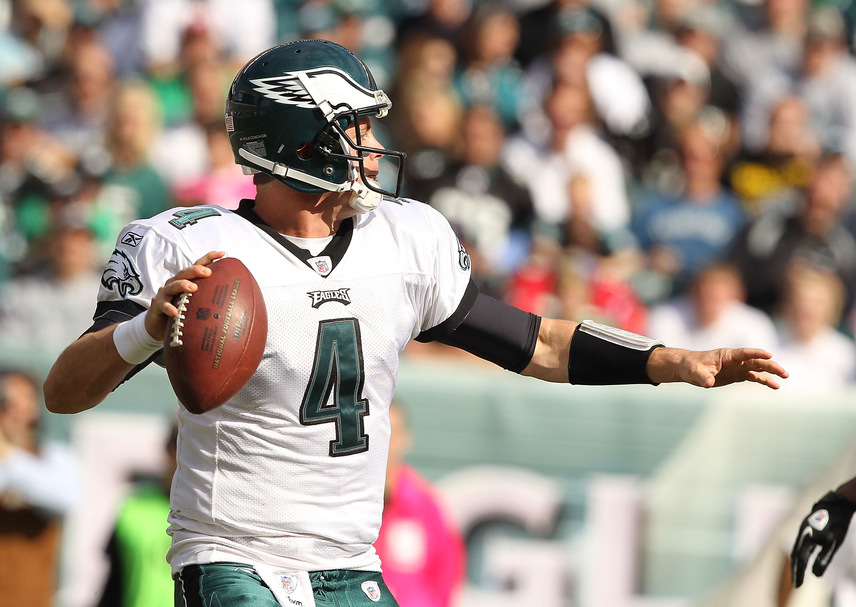 PHILADELPHIA - OCTOBER 17: Kevin Kolb #4 of the Philadelphia Eagles passes against the Atlanta Falcons during their game at Lincoln Financial Field on October 17, 2010 in Philadelphia, Pennsylvania. (Photo by Al Bello/Getty Images) PHILADELPHIA - OCTOBER 17: Kevin Kolb #4 of the Philadelphia Eagles passes against the Atlanta Falcons during their game at Lincoln Financial Field on October 17, 2010 in Philadelphia, Pennsylvania. (Photo by Al Bello/Getty Images)