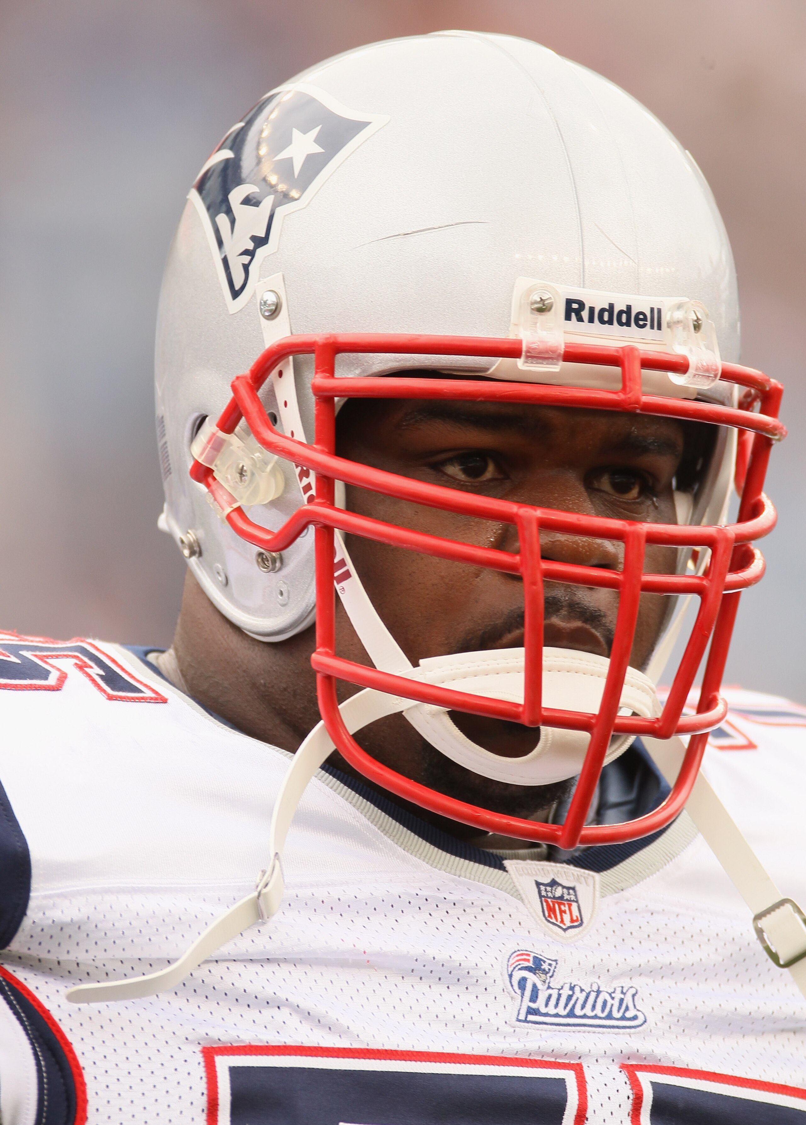 FOXBORO, MA - SEPTEMBER 12:  Vince Wilfork #75 of the New England Patriots looks on before the game against the Cincinnati Bengals during the NFL season opener on September 12, 2010 at Gillette Stadium in Foxboro, Massachusetts.  (Photo by Elsa/Getty Imag