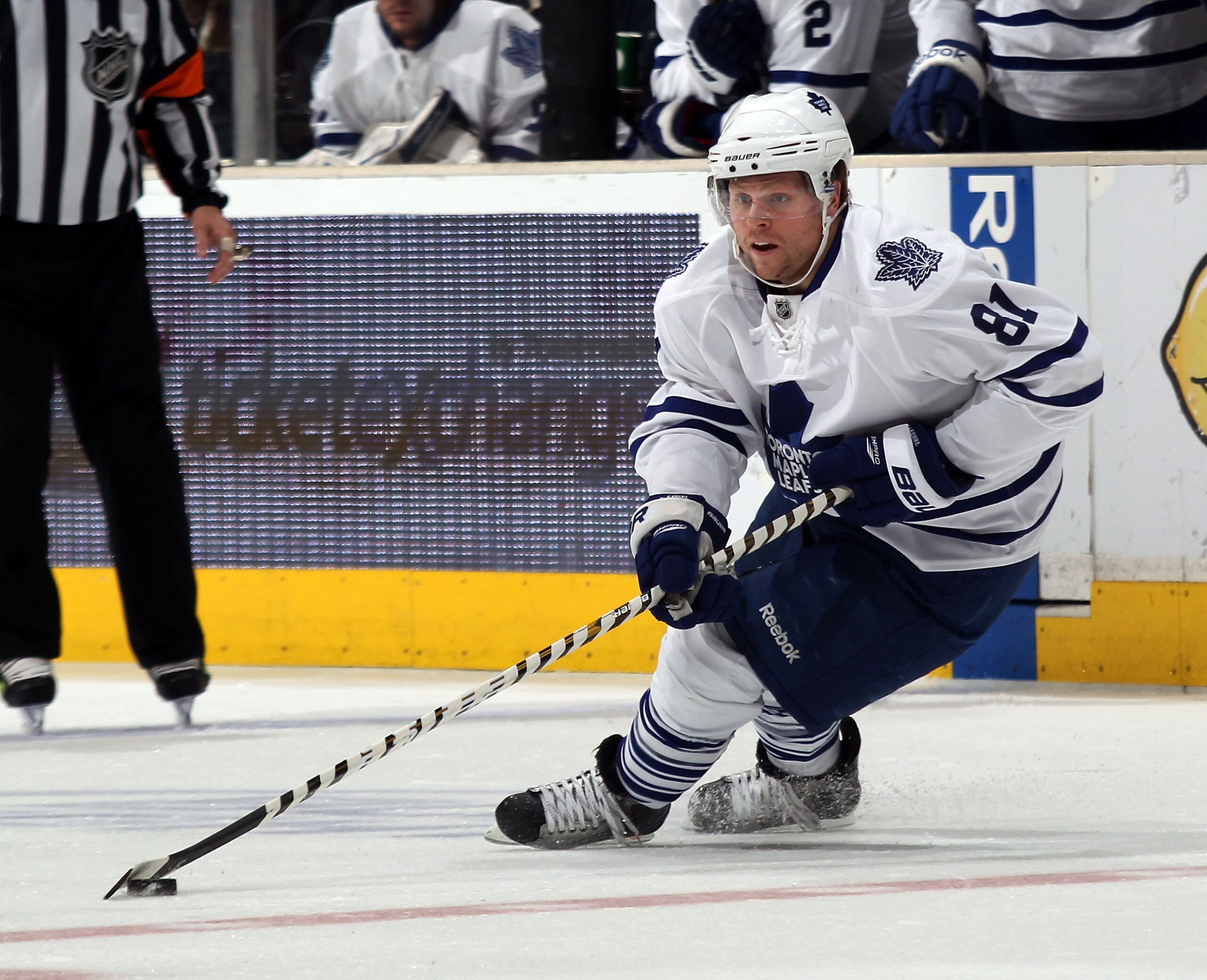 LOS ANGELES, CA - JANUARY 10:  Phil Kessel #81 of the Toronto Maple Leafs skates against the Los Angeles Kings at the Staples Center on January 10, 2011 in Los Angeles, California.  (Photo by Bruce Bennett/Getty Images)