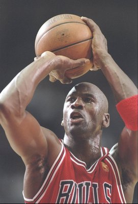 25 Nov 1996:  Guard Michael Jordan of the Chicago Bulls shoots a fould shot during a game against the Los Angeles Clippers at the Los Angeles Sports Arena in Los Angeles, California.  The Bulls won the game 88 - 84. Mandatory Credit: J.D. Cuban  /Allsport