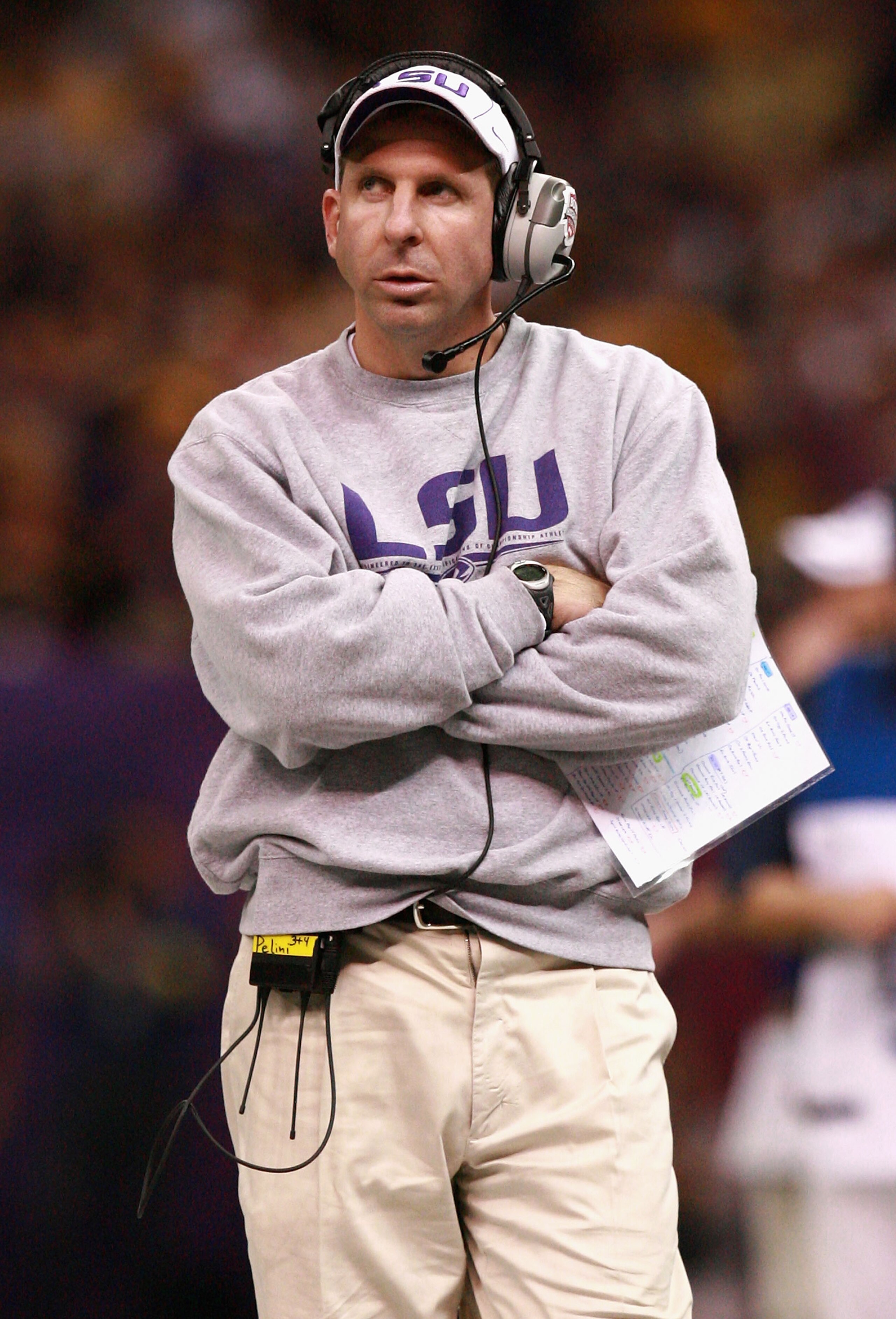 NEW ORLEANS - JANUARY 07:  Defensive coordinator Bo Pelini of the Louisiana State University Tigers walks the sidelines during the AllState BCS National Championship against the Ohio State Buckeyes on January 7, 2008 at the Louisiana Superdome in New Orle