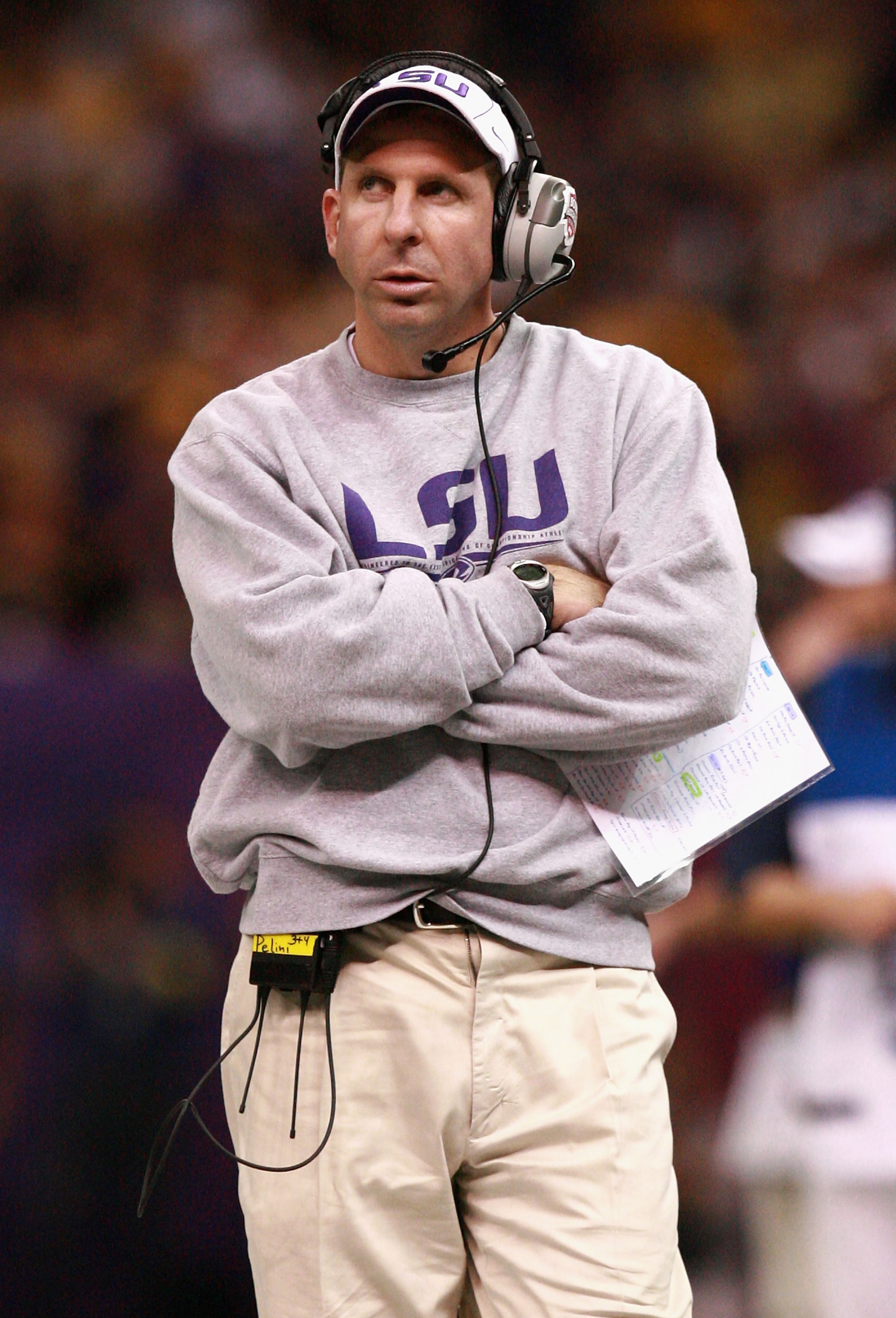 NEW ORLEANS - JANUARY 07: Defensive coordinator Bo Pelini of the Louisiana State University Tigers walks the sidelines during the AllState BCS National Championship against the Ohio State Buckeyes on January 7, 2008 at the Louisiana Superdome in New Orle NEW ORLEANS - JANUARY 07: Defensive coordinator Bo Pelini of the Louisiana State University Tigers walks the sidelines during the AllState BCS National Championship against the Ohio State Buckeyes on January 7, 2008 at the Louisiana Superdome in New Orle