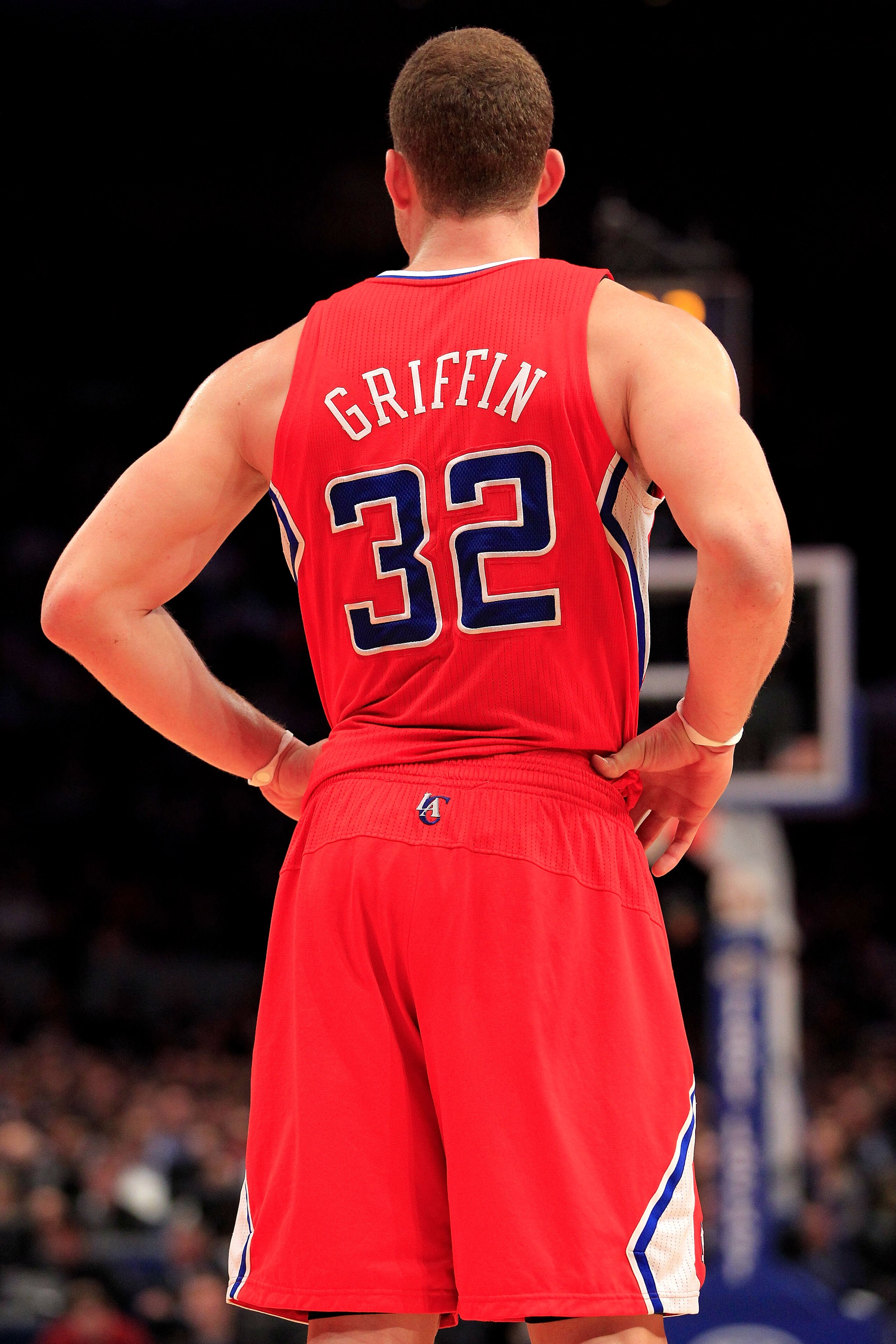 NEW YORK, NY - FEBRUARY 09:  Blake Griffin #32 of the Los Angeles Clippers on the court against the New York Knicks at Madison Square Garden on February 9, 2011 in New York City. NOTE TO USER: User expressly acknowledges and agrees that, by downloading an
