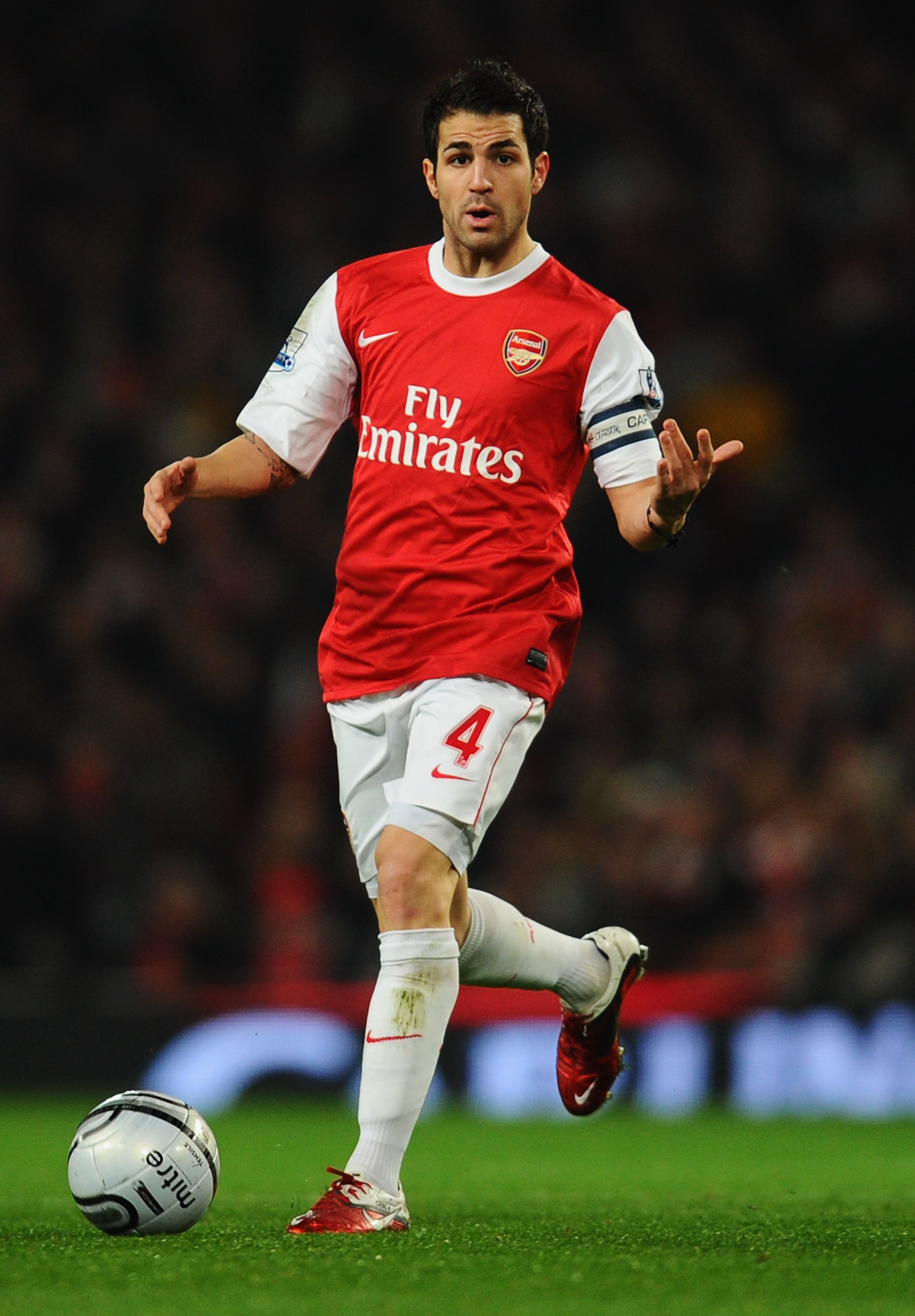 LONDON, ENGLAND - JANUARY 25:  Cesc Fabregas of Arsenal in action during the Carling Cup Semi Final Second Leg match between Arsenal and Ipswich Town at Emirates Stadium on January 25, 2011 in London, England.  (Photo by Clive Mason/Getty Images)