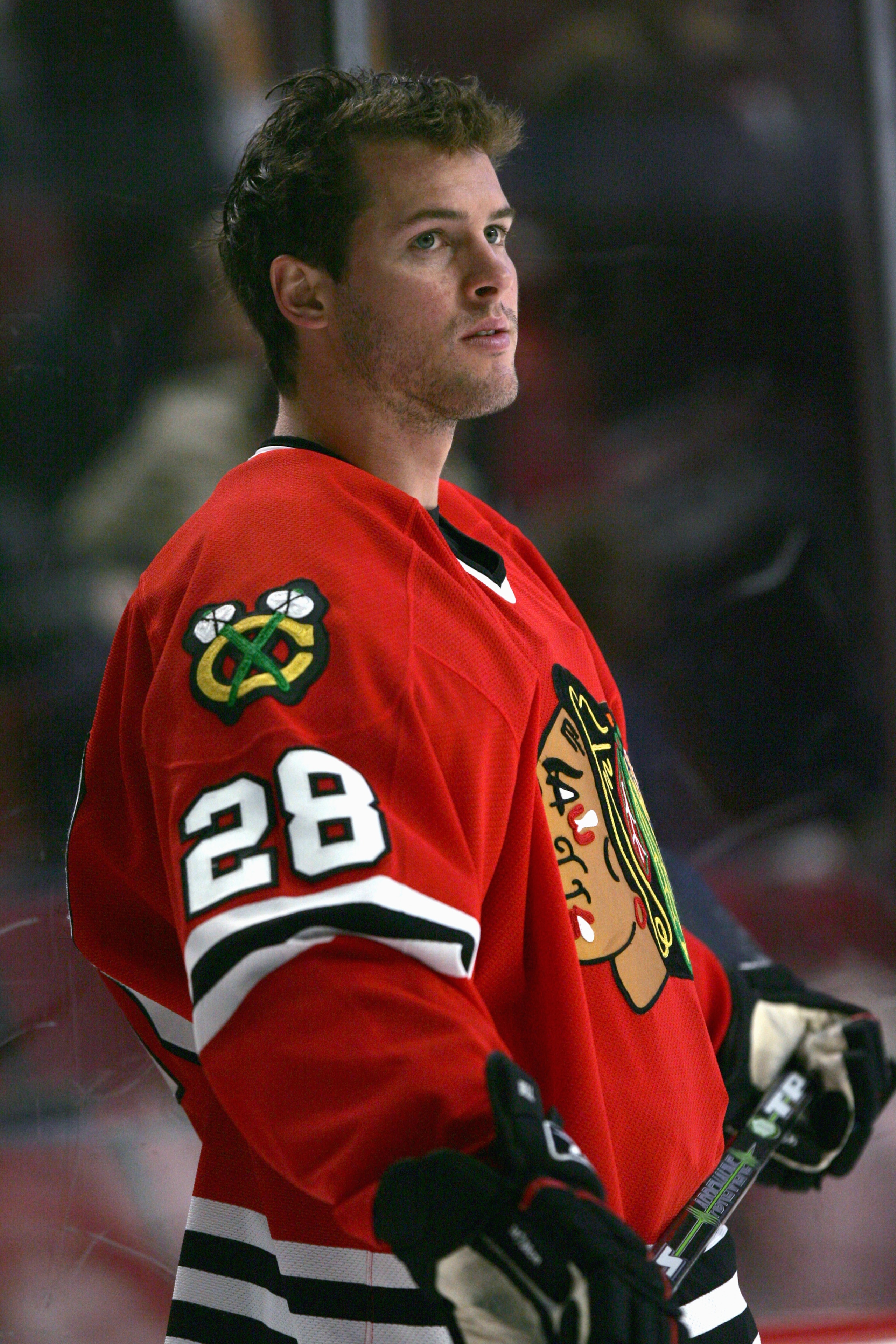 CHICAGO - MARCH 19: Mark Bell #28 of the Chicago Blackhawks looks on before the game against the Phoenix Coyotes on March 19, 2006 at the United Center in Chicago, Illinois. (Photo by Jonathan Daniel/Getty Images)