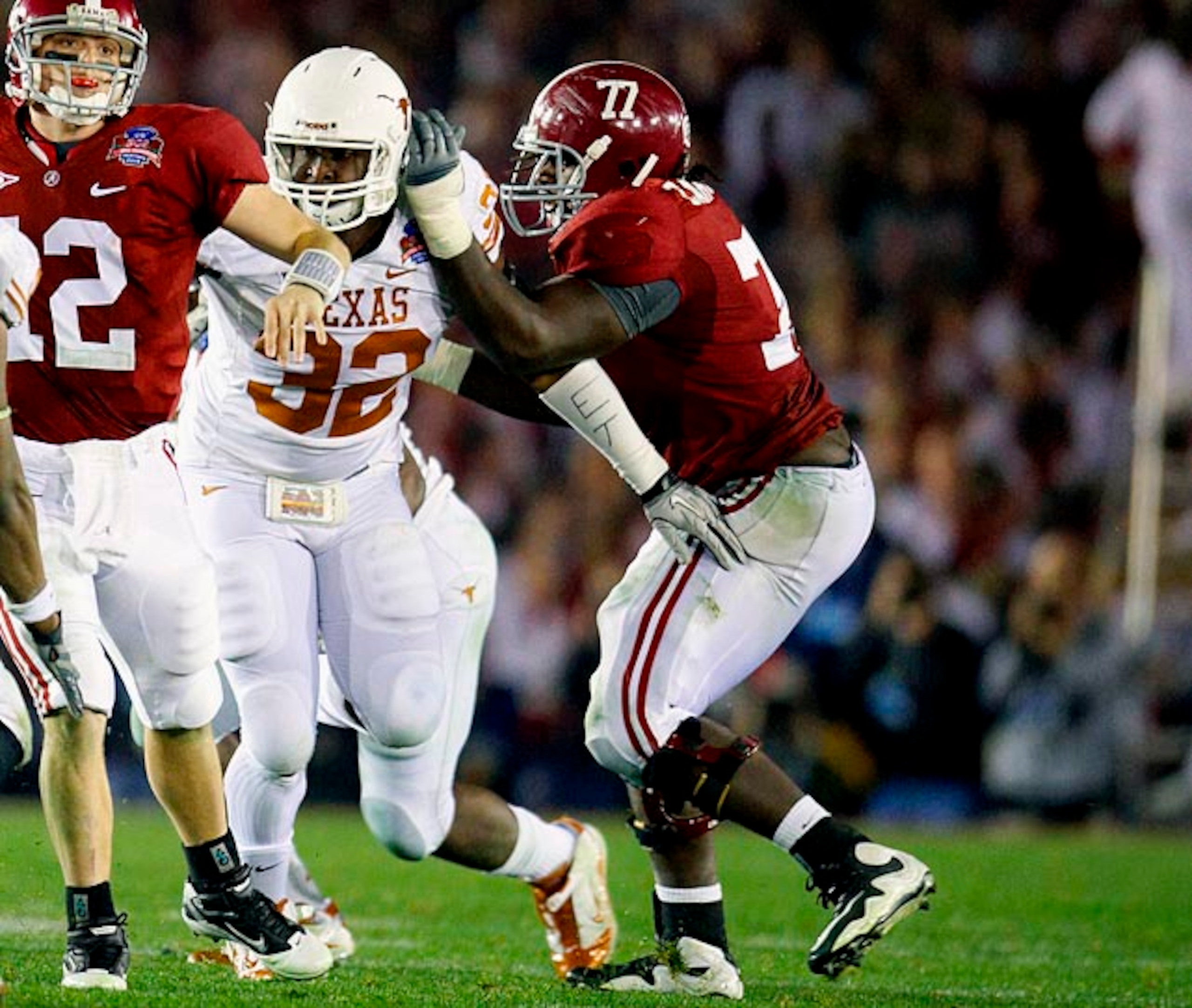 http://www.sikids.com/photos/27621/ncaa-football-preview-all-sec-team/5 http://www.sikids.com/photos/27621/ncaa-football-preview-all-sec-team/5