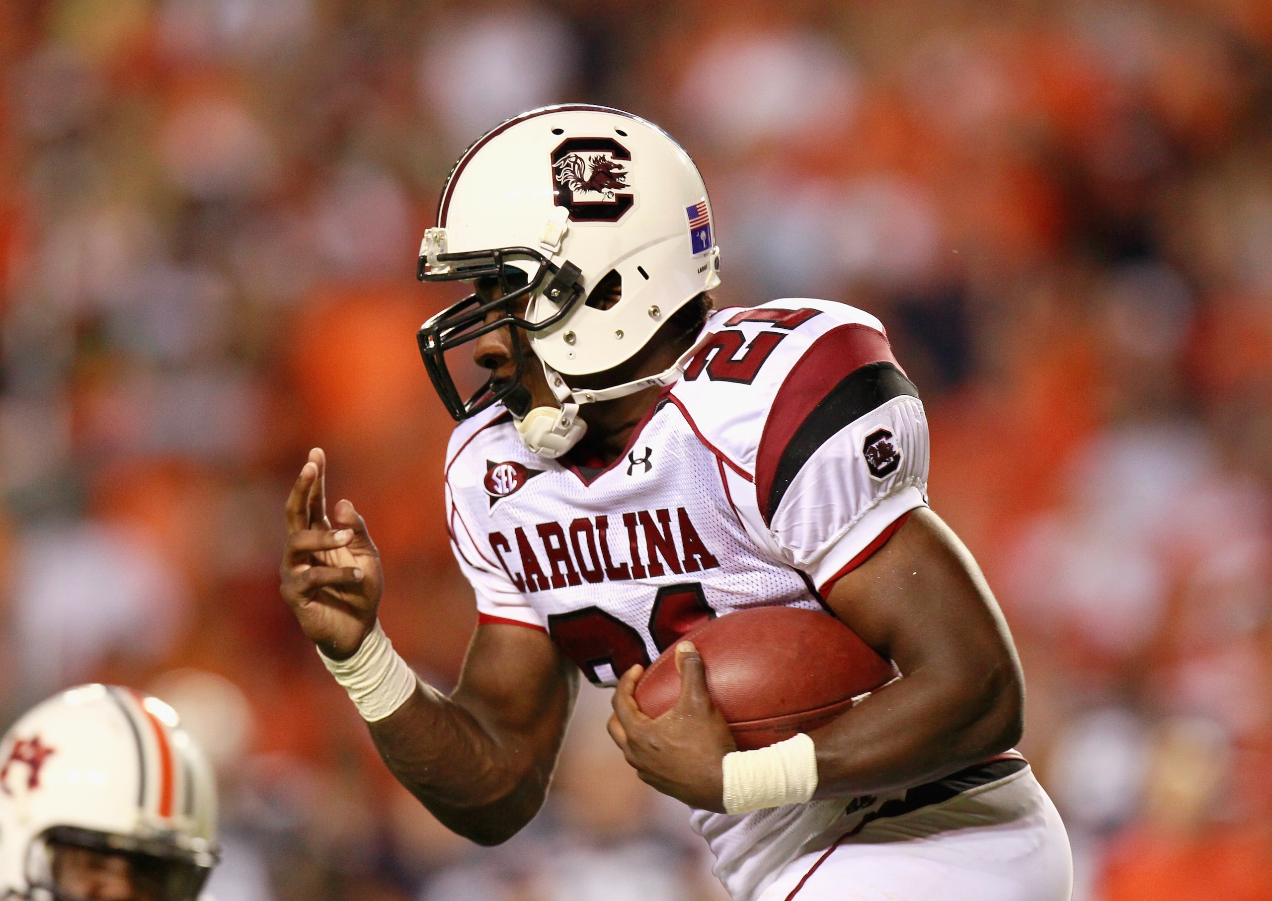 AUBURN, AL - SEPTEMBER 25:  Marcus Lattimore #21 of the South Carolina Gamecocks against the Auburn Tigers at Jordan-Hare Stadium on September 25, 2010 in Auburn, Alabama.  (Photo by Kevin C. Cox/Getty Images)