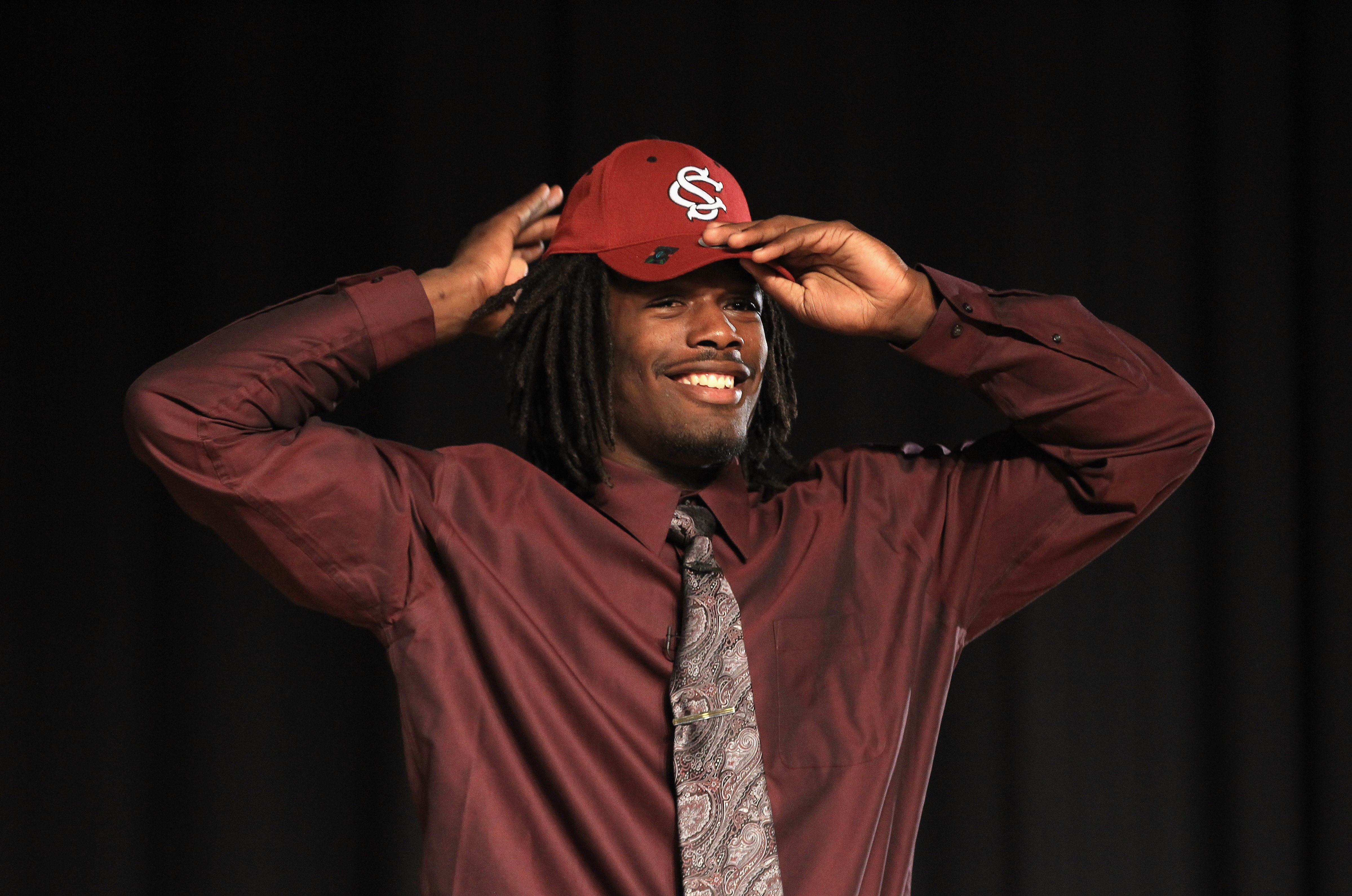 ROCK HILL, SC - FEBRUARY 14:  Jadeveon Clowney announces his college football commitment to the University of South Carolina Gamecocks during a press conference at South Pointe High School on February 14, 2011 in Rock Hill, South Carolina.  (Photo by Stre