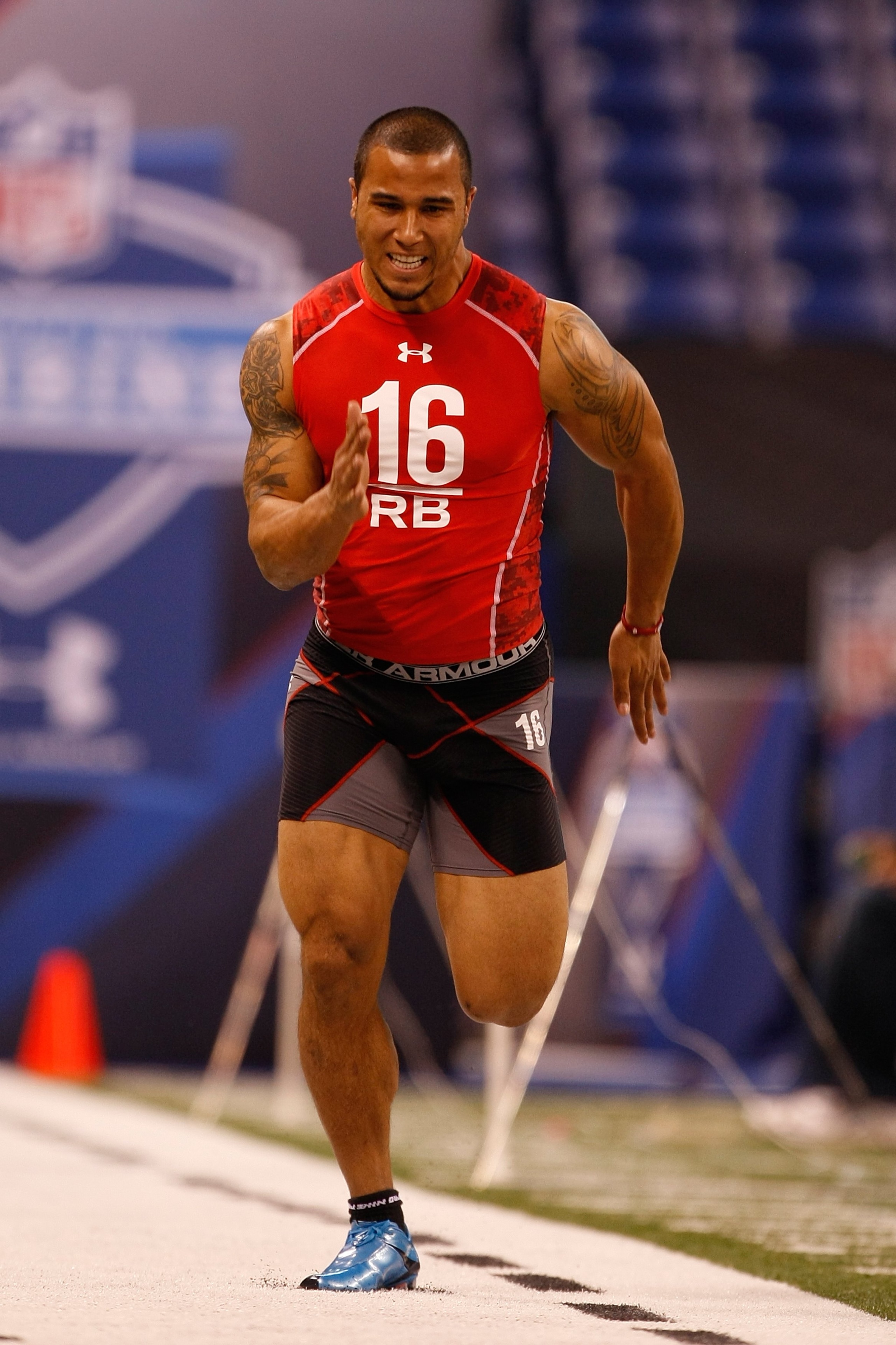 INDIANAPOLIS, IN - FEBRUARY 28: Running back Ryan Mathews of Fresno State runs the 40 yard dash during the NFL Scouting Combine presented by Under Armour at Lucas Oil Stadium on February 28, 2010 in Indianapolis, Indiana. (Photo by Scott Boehm/Getty Image INDIANAPOLIS, IN - FEBRUARY 28: Running back Ryan Mathews of Fresno State runs the 40 yard dash during the NFL Scouting Combine presented by Under Armour at Lucas Oil Stadium on February 28, 2010 in Indianapolis, Indiana. (Photo by Scott Boehm/Getty Image