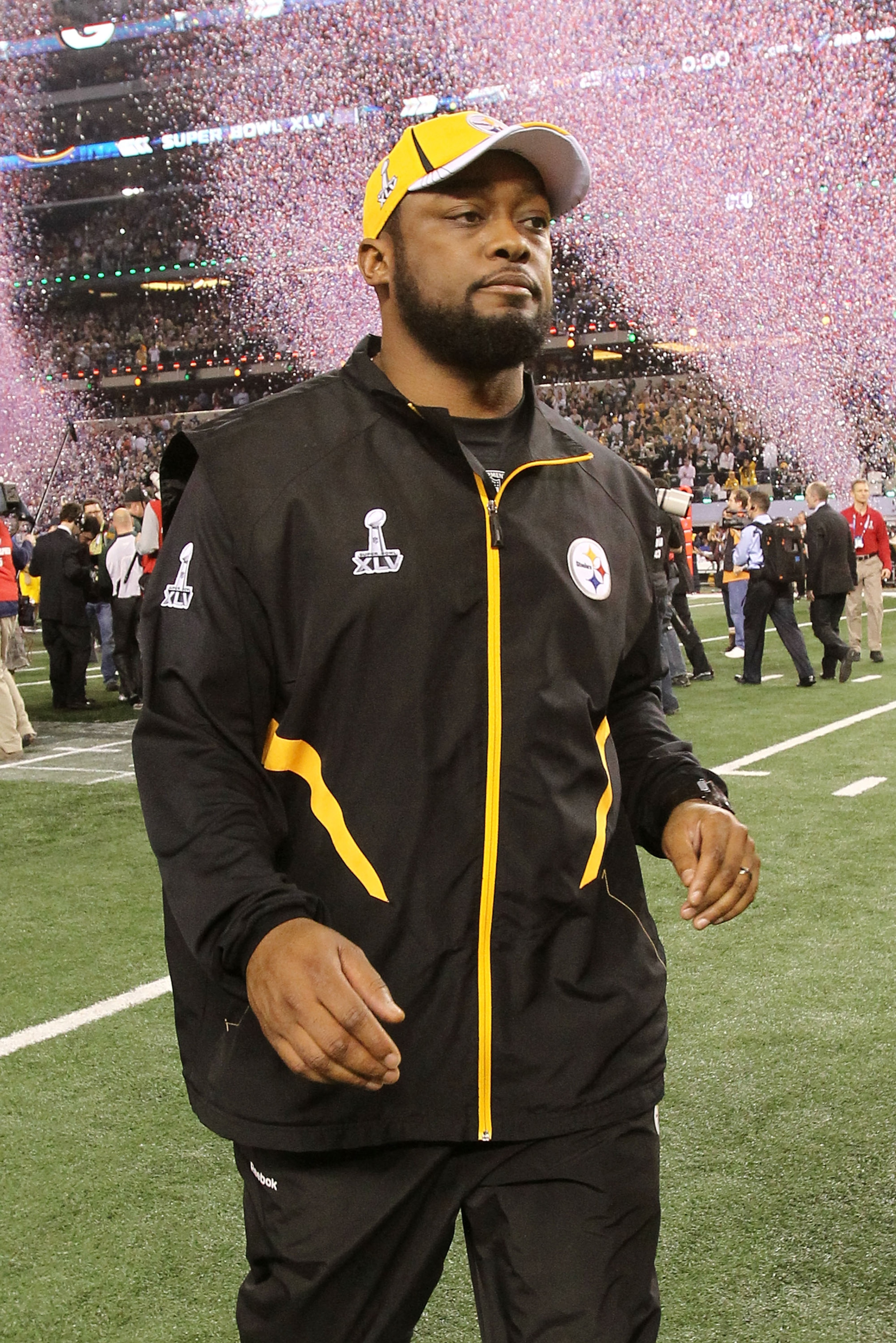 ARLINGTON, TX - FEBRUARY 06: Head coach Mike Tomlin of the Pittsburgh Steelers walks off of the field after they were defeated 31 to 25 by the Green Bay Packers during Super Bowl XLV at Cowboys Stadium on February 6, 2011 in Arlington, Texas. (Photo by ARLINGTON, TX - FEBRUARY 06: Head coach Mike Tomlin of the Pittsburgh Steelers walks off of the field after they were defeated 31 to 25 by the Green Bay Packers during Super Bowl XLV at Cowboys Stadium on February 6, 2011 in Arlington, Texas. (Photo by