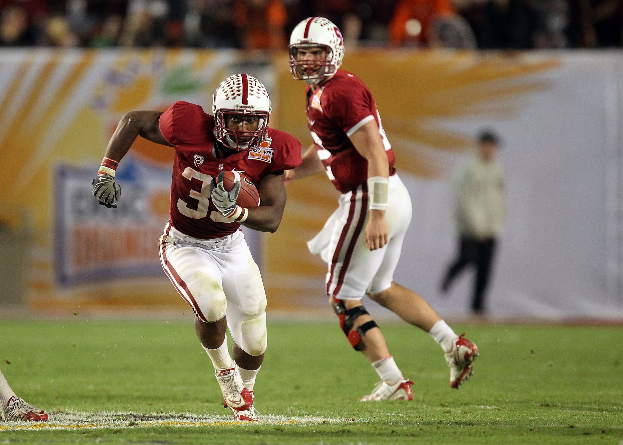 MIAMI, FL - JANUARY 03:  Stepfan Taylor #33 of the Stanford Cardinal runs the ball against the Virginia Tech Hokies during the 2011 Discover Orange Bowl at Sun Life Stadium on January 3, 2011 in Miami, Florida. Stanford won 40-12. (Photo by Streeter Lecka