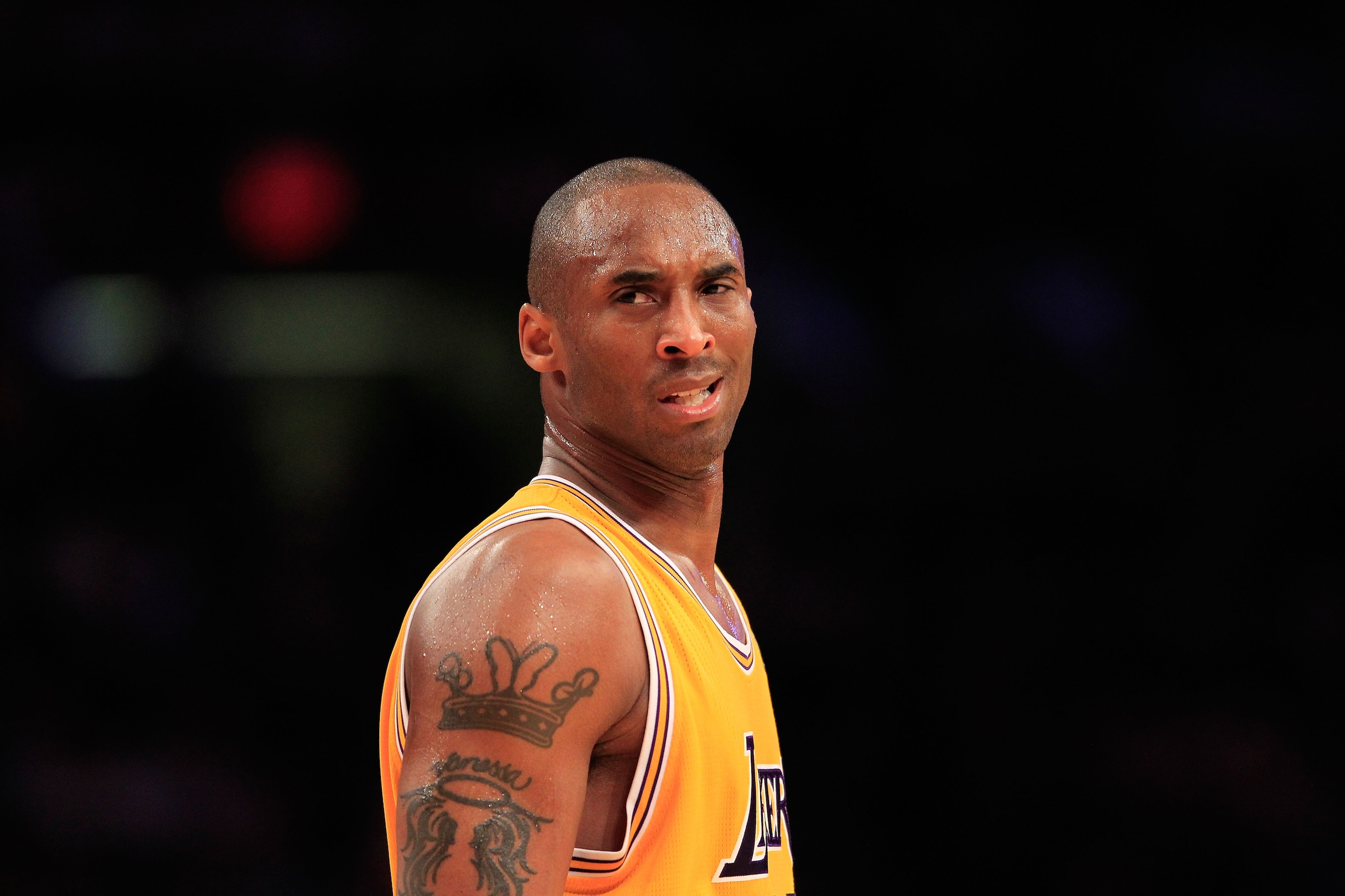 NEW YORK, NY - FEBRUARY 11: Kobe Bryant #24 of the Los Angeles Lakers on the court against the New York Knicks at Madison Square Garden on February 11, 2011 in New York City. NOTE TO USER: User expressly acknowledges and agrees that, by downloading and/or