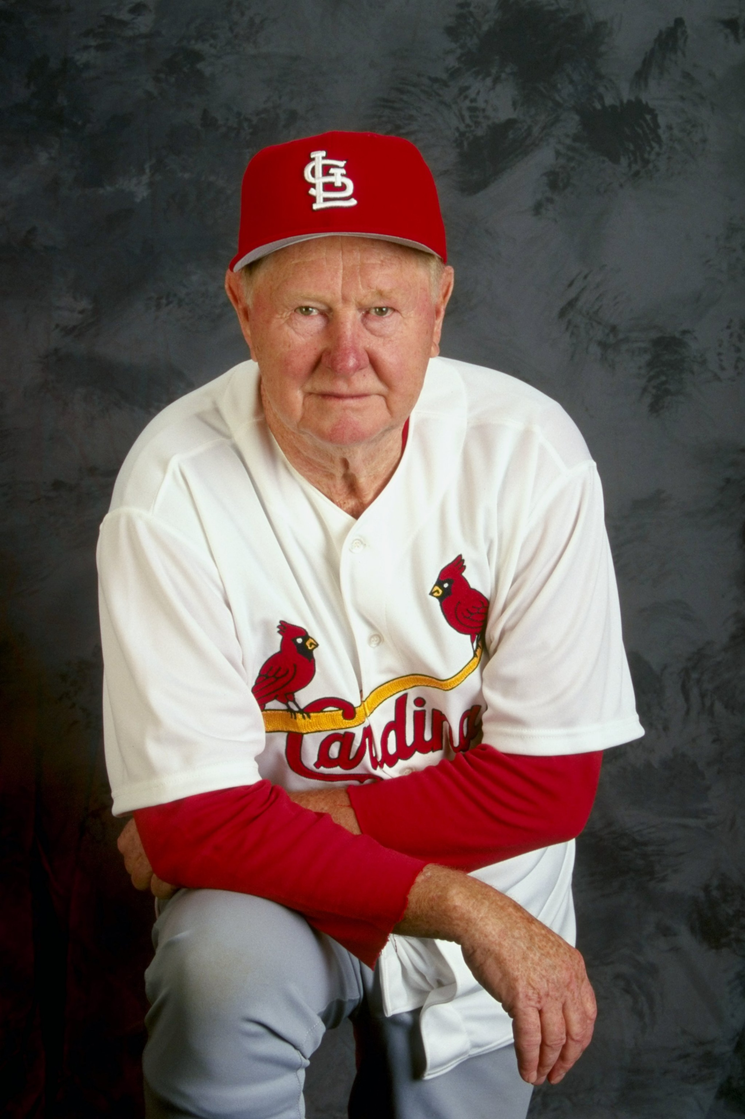 28 Feb 1999: Red Schoendienst #2 of the St. Louis Cardinals poses for a studio portrait on Photo Day during Spring Training at the Roger Dean Stadium in Jupiter, Florida. 28 Feb 1999: Red Schoendienst #2 of the St. Louis Cardinals poses for a studio portrait on Photo Day during Spring Training at the Roger Dean Stadium in Jupiter, Florida.