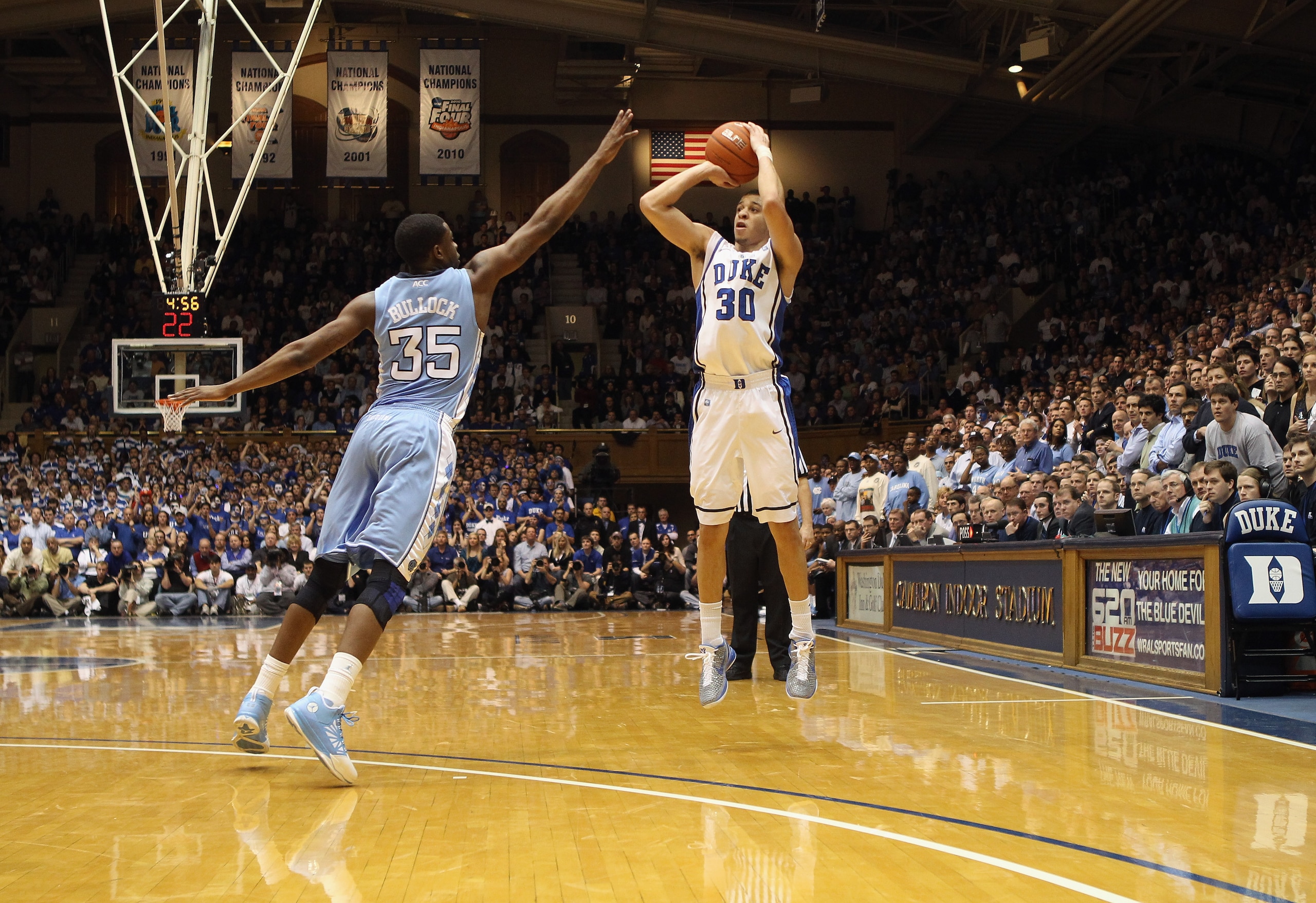 DURHAM, NC - FEBRUARY 09: Reggie Bullock #35 of the North Carolina Tar Heels tries to stop Seth Curry #30 of the Duke Blue Devils during their game at Cameron Indoor Stadium on February 9, 2011 in Durham, North Carolina. (Photo by Streeter Lecka/Getty I DURHAM, NC - FEBRUARY 09: Reggie Bullock #35 of the North Carolina Tar Heels tries to stop Seth Curry #30 of the Duke Blue Devils during their game at Cameron Indoor Stadium on February 9, 2011 in Durham, North Carolina. (Photo by Streeter Lecka/Getty I
