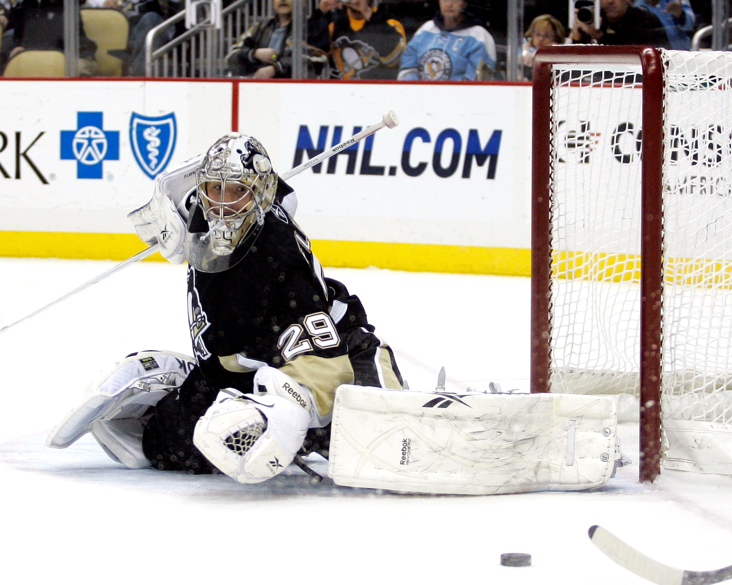 PITTSBURGH, PA - JANUARY 18:  Marc-Andre Fleury #29 of the Pittsburgh Penguins makes a save against the Detroit Red Wings at Consol Energy Center on January 18, 2011 in Pittsburgh, Pennsylvania.  (Photo by Justin K. Aller/Getty Images)