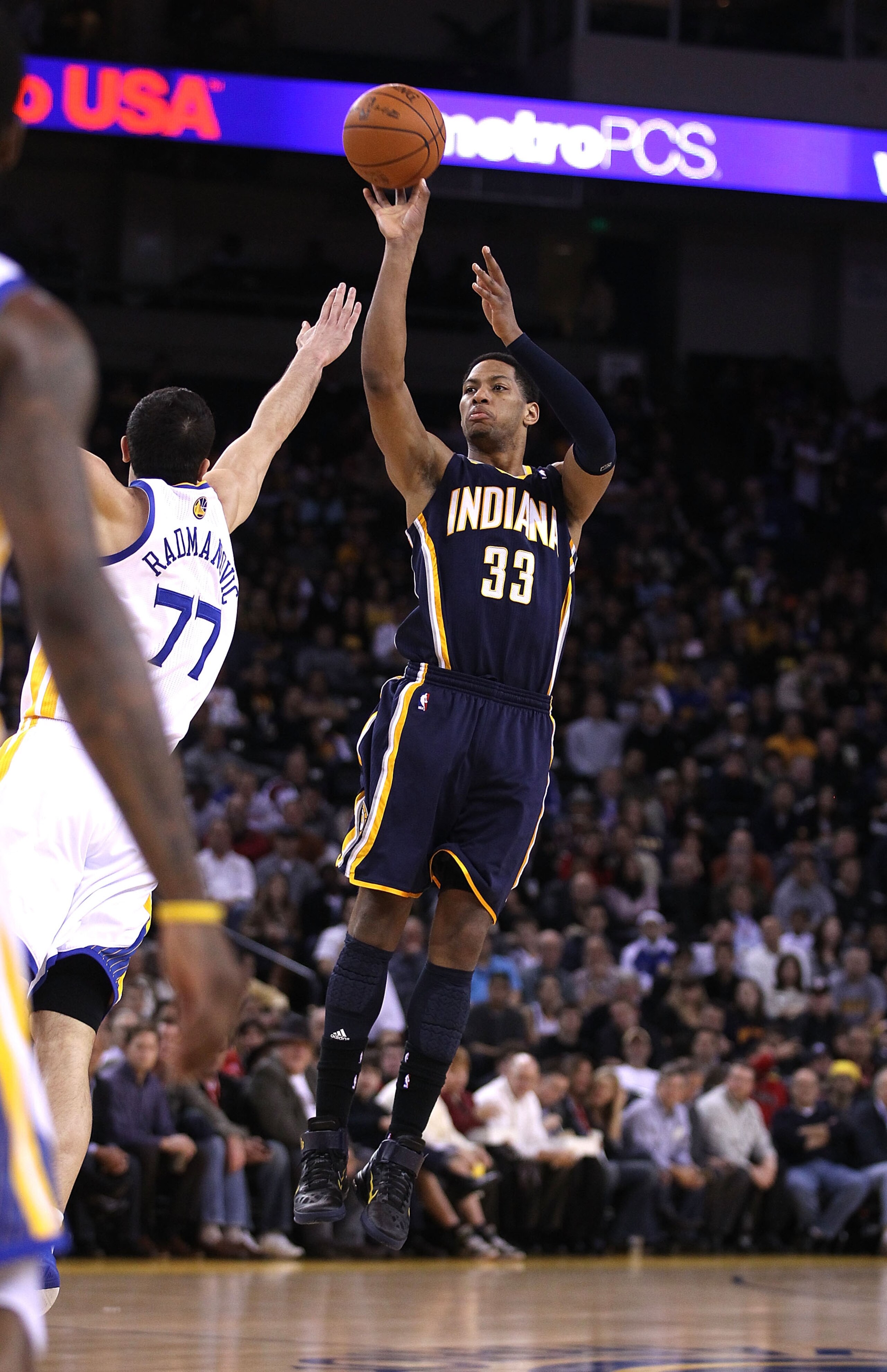 OAKLAND, CA - JANUARY 19: Danny Granger #33 of the Indiana Pacers in action against the Golden State Warriors at Oracle Arena on January 19, 2011 in Oakland, California. NOTE TO USER: User expressly acknowledges and agrees that, by downloading and or us OAKLAND, CA - JANUARY 19: Danny Granger #33 of the Indiana Pacers in action against the Golden State Warriors at Oracle Arena on January 19, 2011 in Oakland, California. NOTE TO USER: User expressly acknowledges and agrees that, by downloading and or us