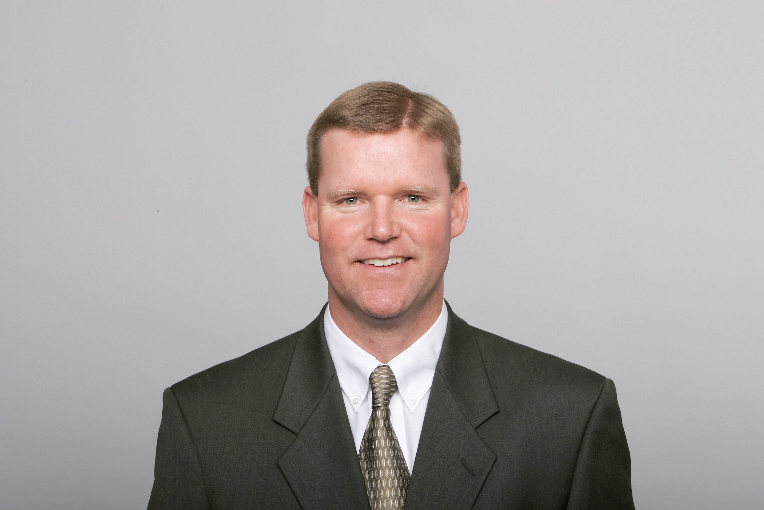 SAN FRANCISCO - 2005:  Scot McCloughan of the San Francisco 49ers poses for his 2005 NFL headshot at photo day in San Francisco, California.  (Photo by Getty Images)