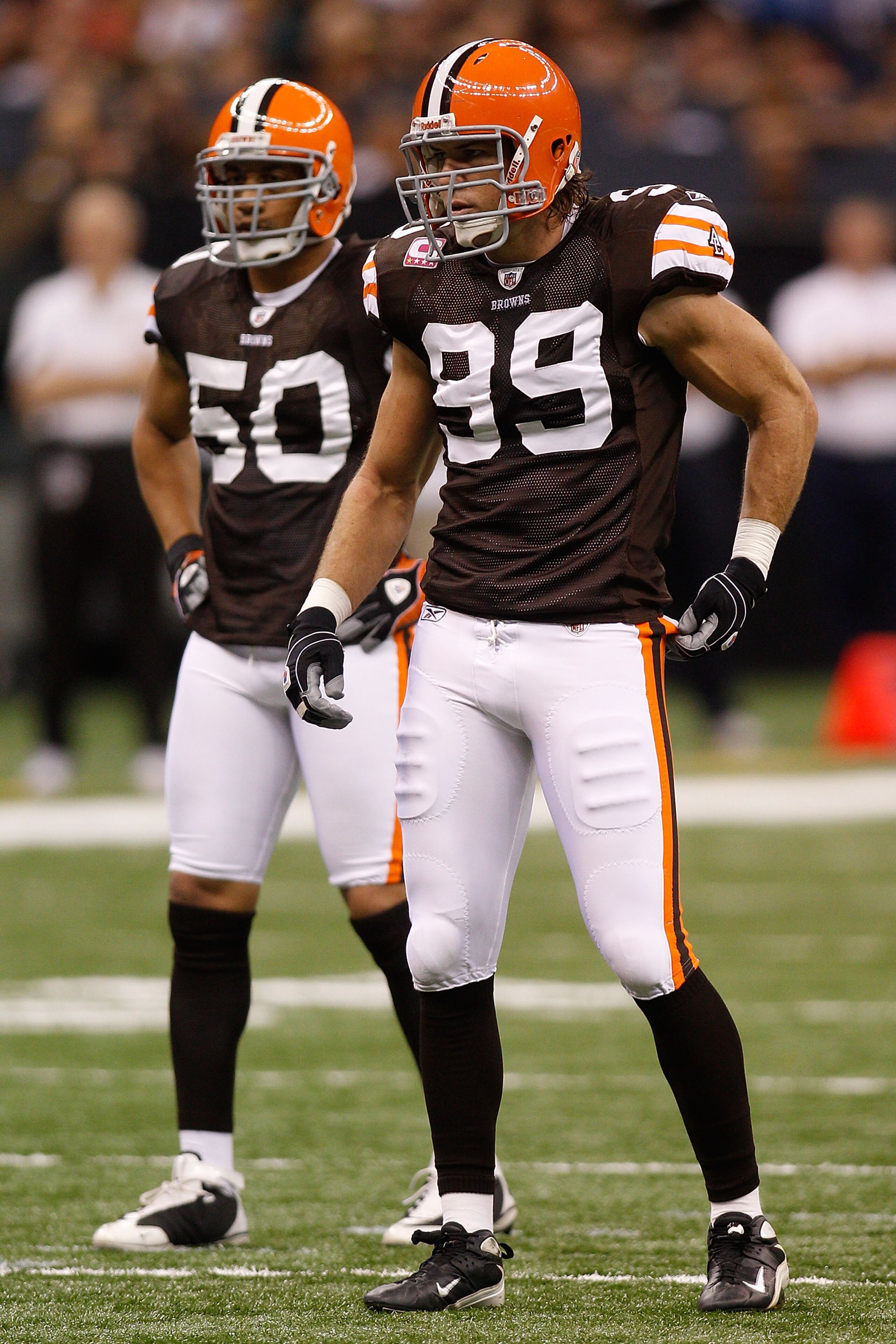 NEW ORLEANS - OCTOBER 24:  Scott Fujita #99 of the Cleveland Browns in action against the New Orleans Saints at the Louisiana Superdome on October 24, 2010 in New Orleans, Louisiana.  (Photo by Chris Graythen/Getty Images)