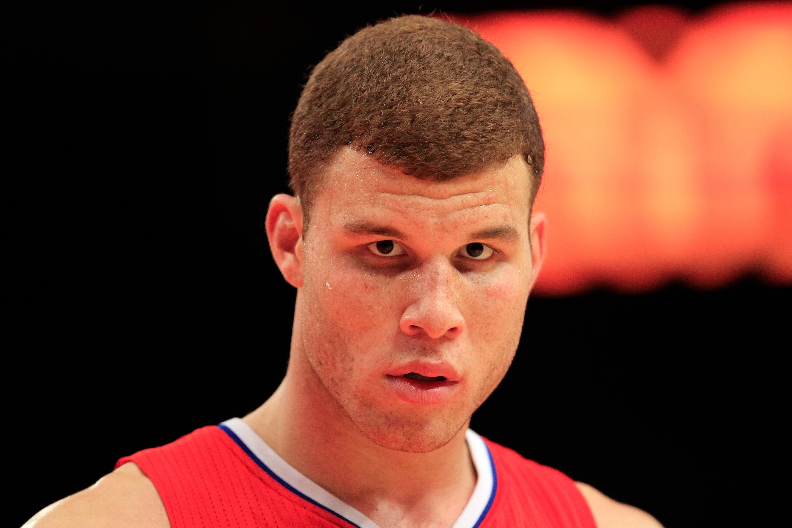NEW YORK, NY - FEBRUARY 09:  Blake Griffin #32 of the Los Angeles Clippers on the court against the New York Knicks at Madison Square Garden on February 9, 2011 in New York City. NOTE TO USER: User expressly acknowledges and agrees that, by downloading an