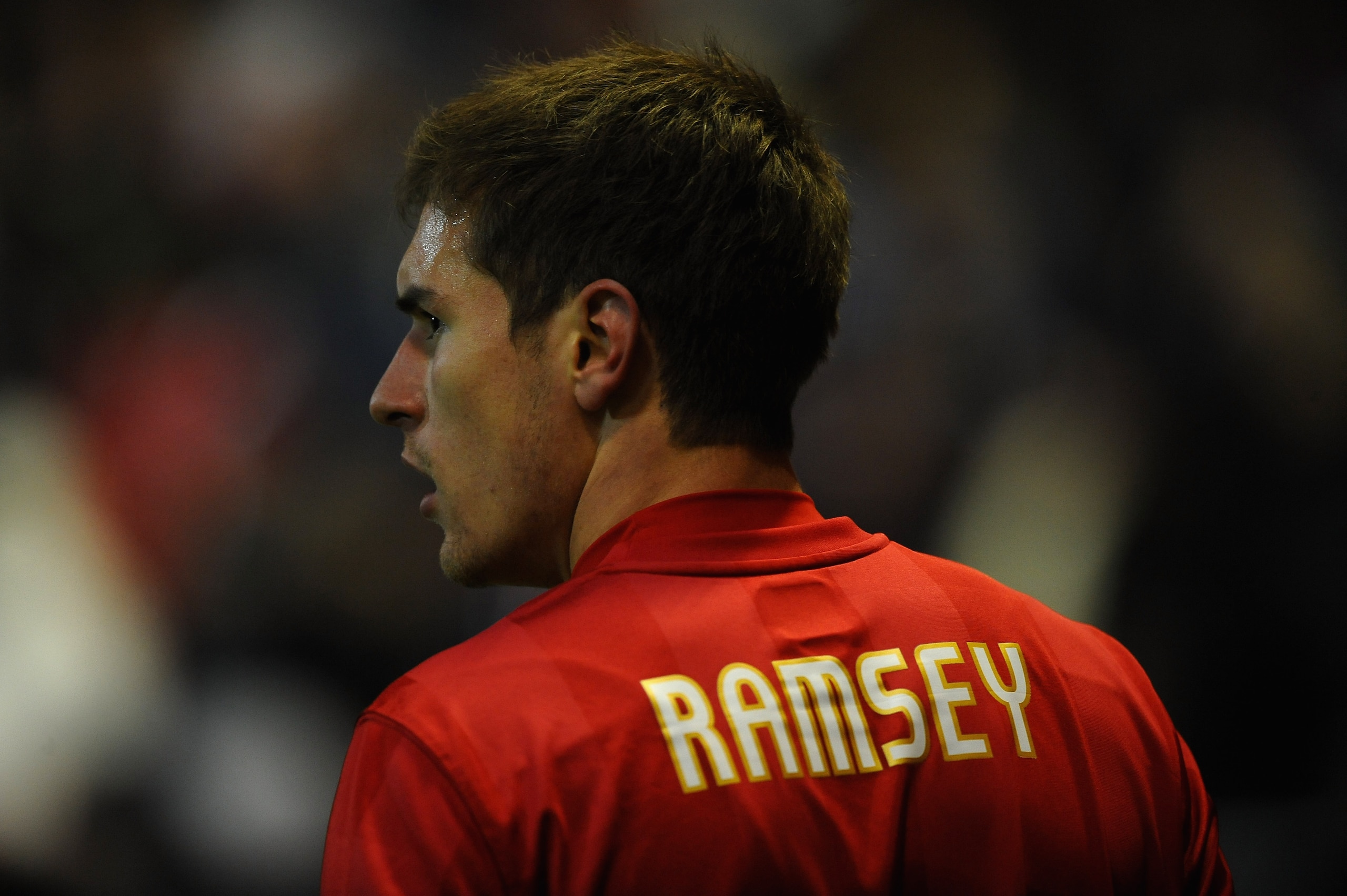 NOTTINGHAM, ENGLAND - DECEMBER 18:  Arron Ramsey of Nottingham Forest in action during the npower Championship match between Nottingham Forest and Crystal Palace at the City Ground on December 18, 2010 in Nottingham, England.  (Photo by Laurence Griffiths