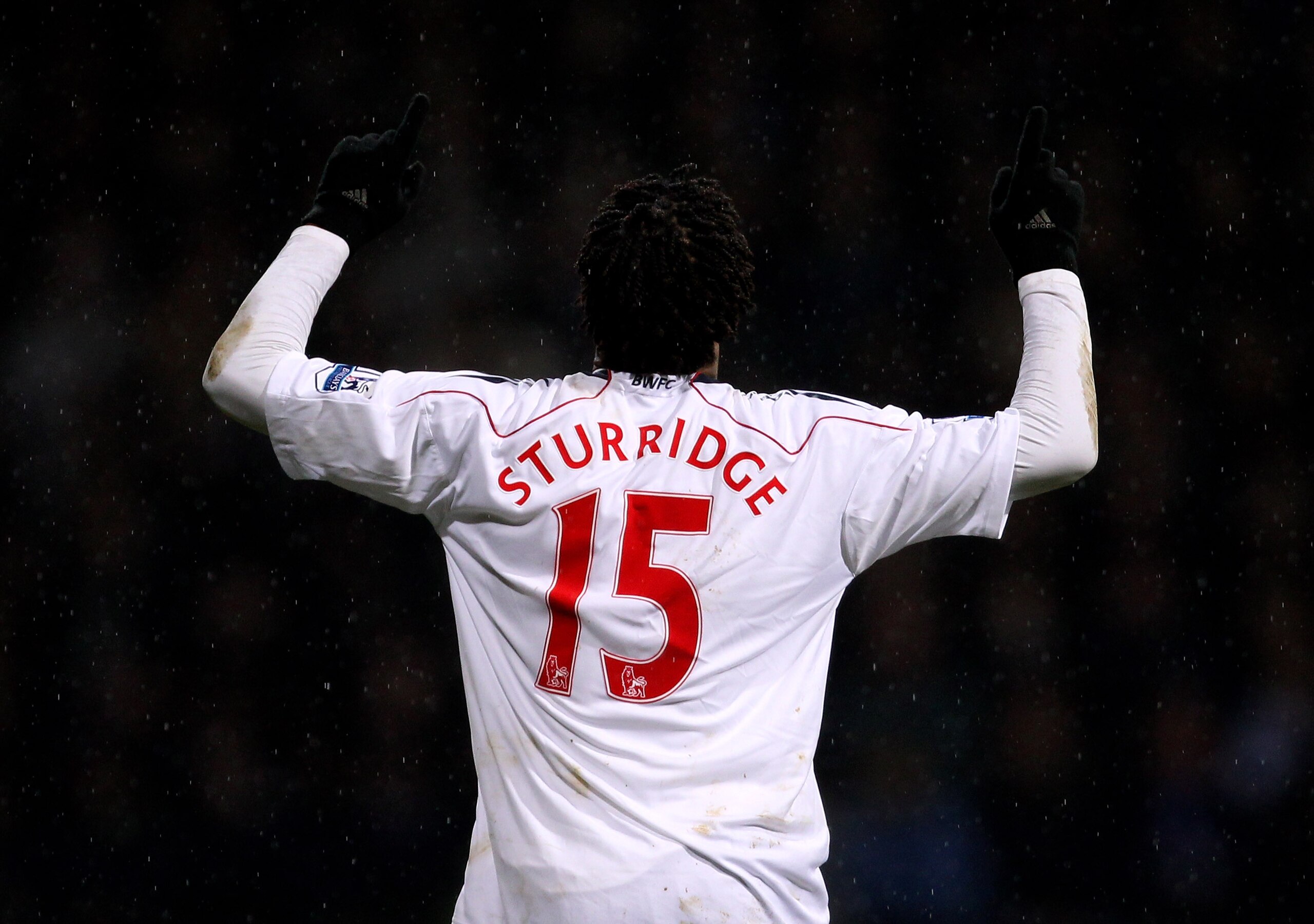 BOLTON, ENGLAND - FEBRUARY 13:  Daniel Sturridge of Bolton Wanderers celebrates scoring his team's second goal during the Barclays Premier League match between Bolton Wanderers and Everton at the Reebok Stadium on February 13, 2011 in Bolton, England.  (P