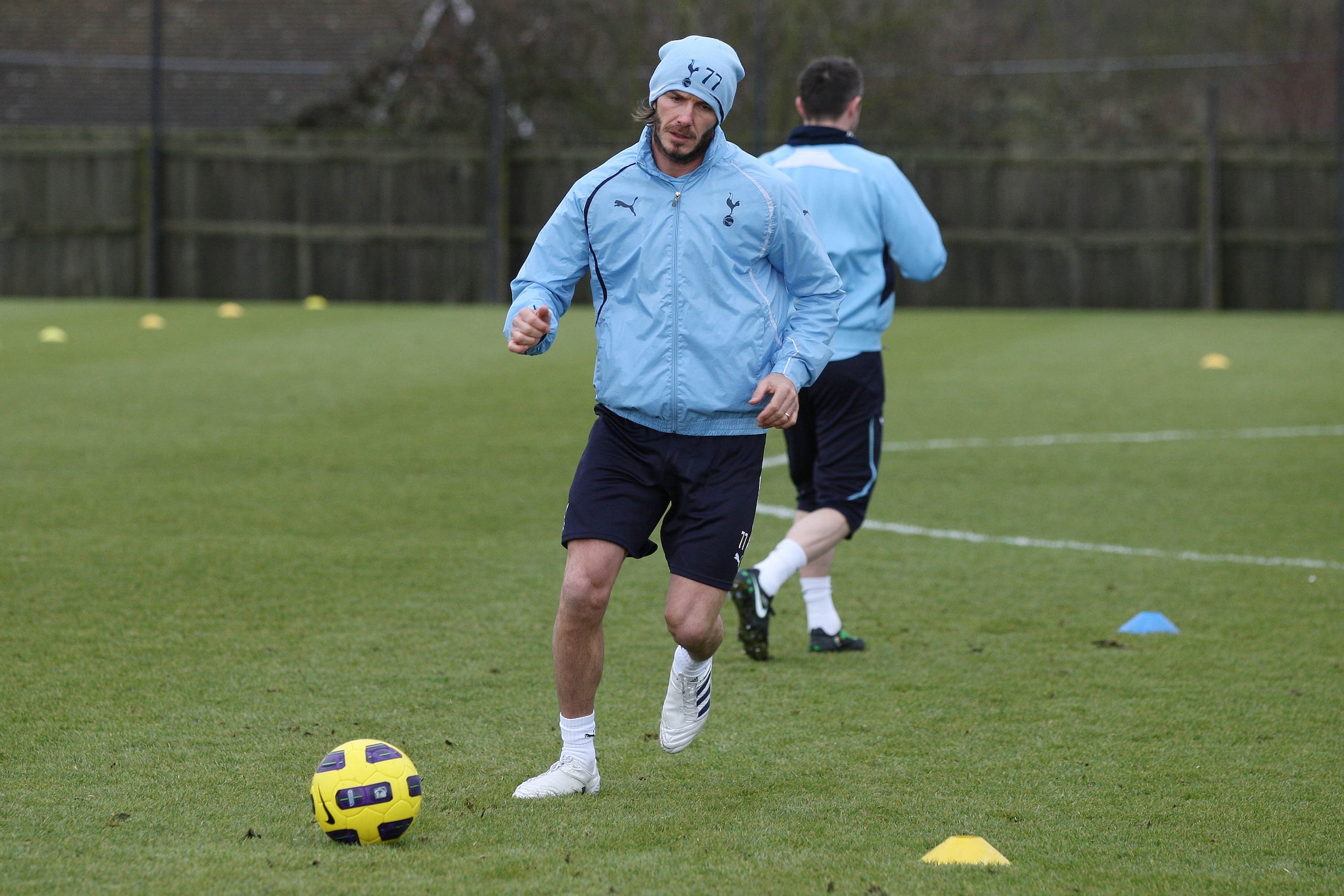 CHIGWELL, ENGLAND - JANUARY 11:  David Beckham takes part in a Tottenham Hotspur training session at Tottenham Hotspur training ground on January 11, 2011 in Chigwell, England.  (Photo by Paul Childs - Pool/Getty Images)