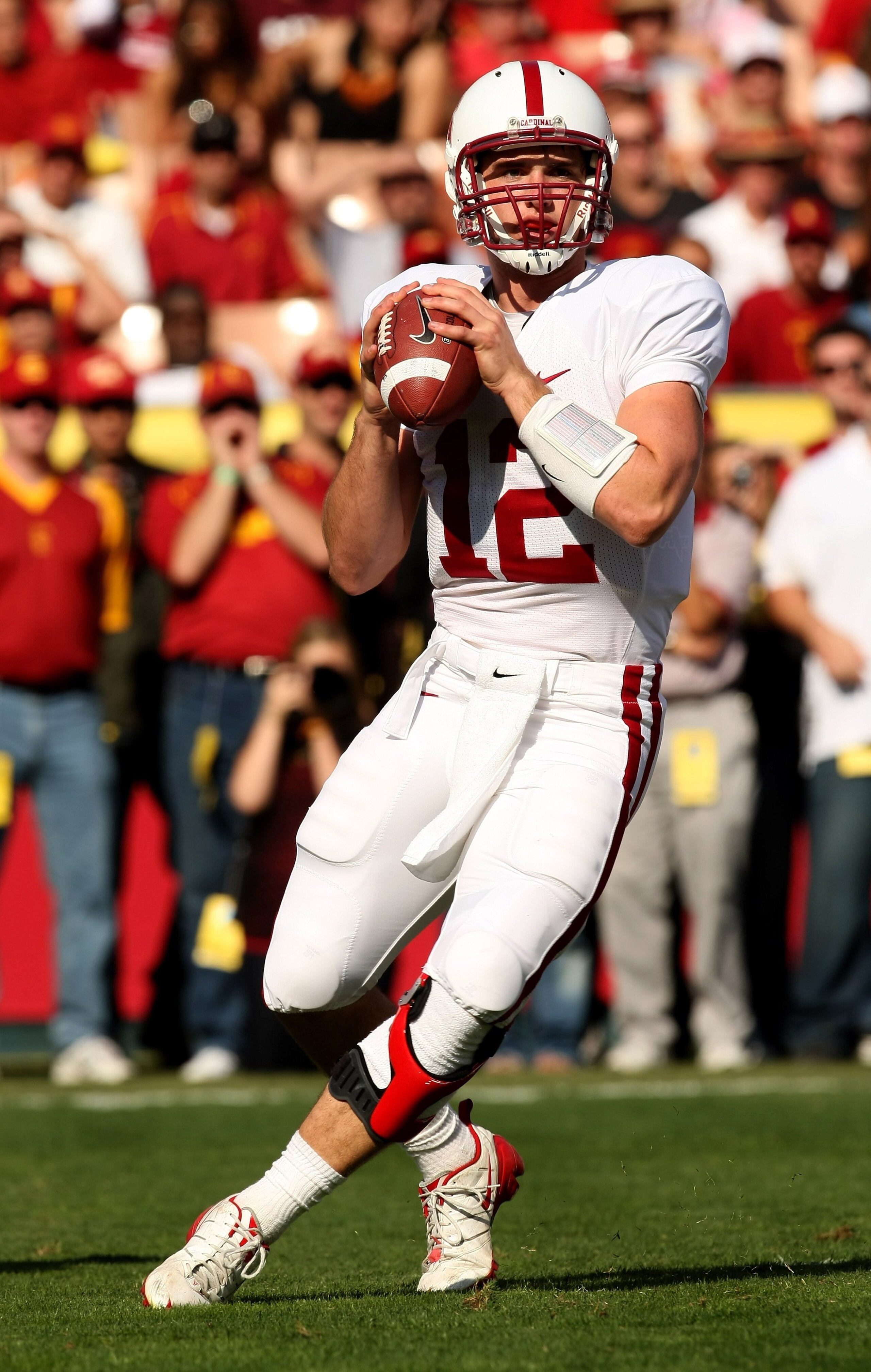 LOS ANGELES, CA - NOVEMBER 14: Quarterback Andrew Luck #12 of the Stanford Cardinal throws a pass during the game with the USC Trojans on November 14, 2009 at the Los Angeles Coliseum in Los Angeles, California. Stanford won 55-21. (Photo by Stephen Du LOS ANGELES, CA - NOVEMBER 14: Quarterback Andrew Luck #12 of the Stanford Cardinal throws a pass during the game with the USC Trojans on November 14, 2009 at the Los Angeles Coliseum in Los Angeles, California. Stanford won 55-21. (Photo by Stephen Du