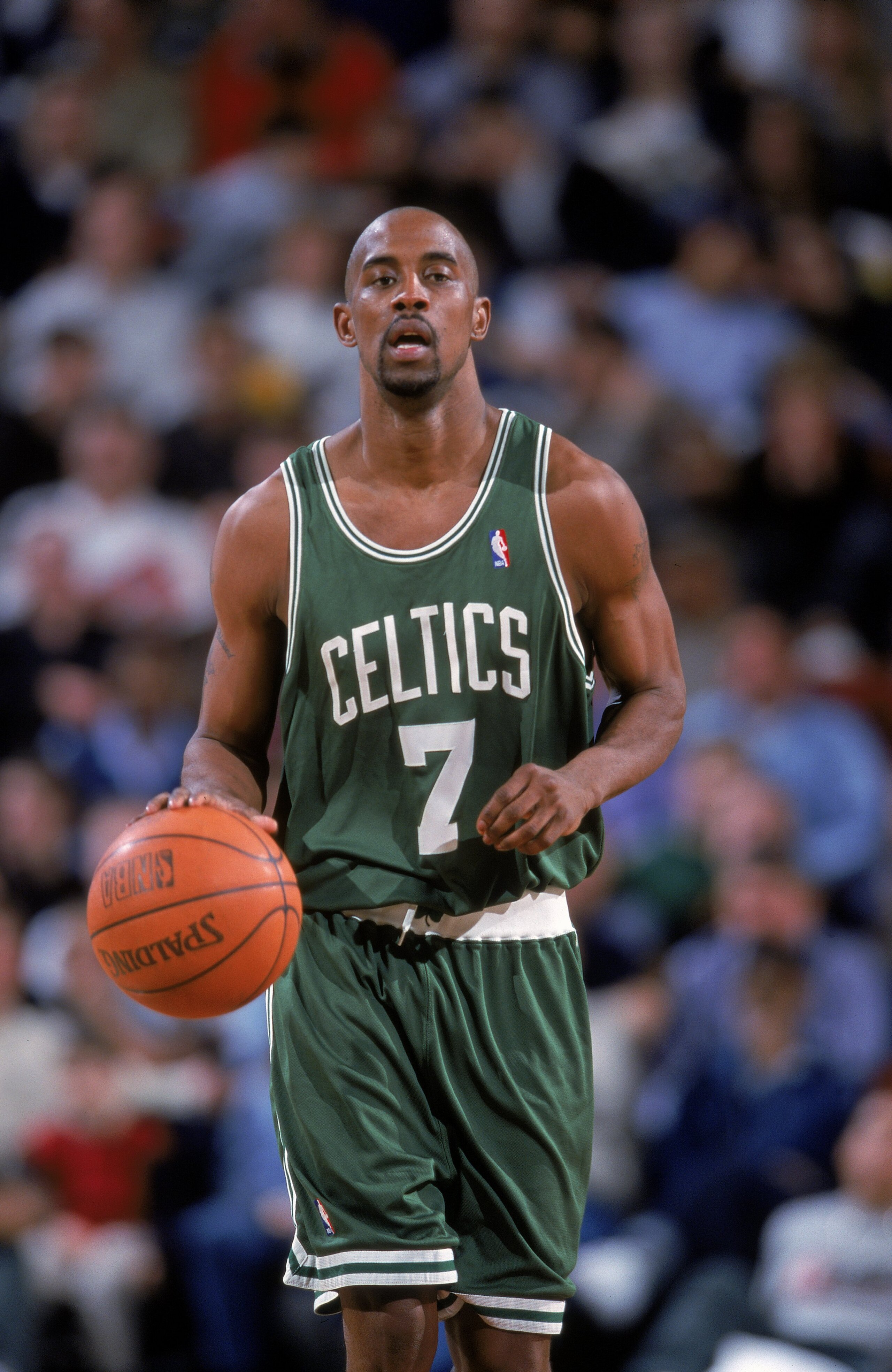 19 Feb 2000: Kenny Anderson #7 of the Boston Celtics moves with the ball during the game against the Seattle SuperSoncis at the Key Arena in Seattle, Washington. The Sonics defeated the Celtics 94-91..