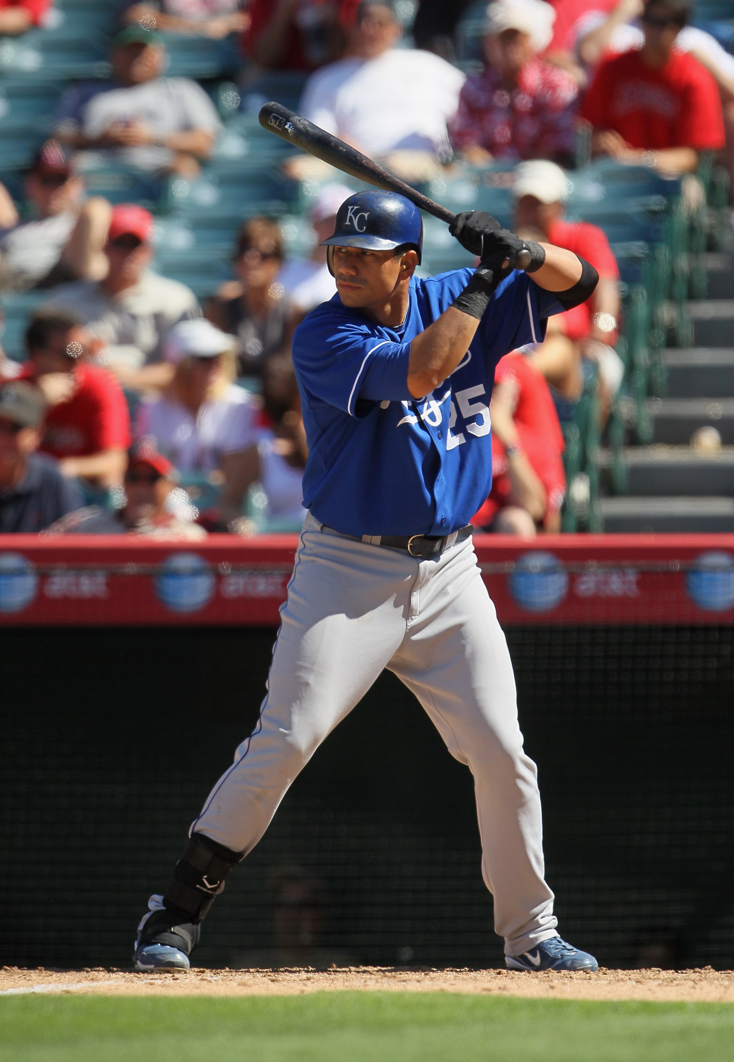 ANAHEIM, CA - AUGUST 11:  Kila Ka'aihue #25 of the Kansas City Royals bats against the Los Angeles Angels of Anaheim at Angel Stadium on August 11, 2010 in Anaheim, California.  (Photo by Jeff Gross/Getty Images)