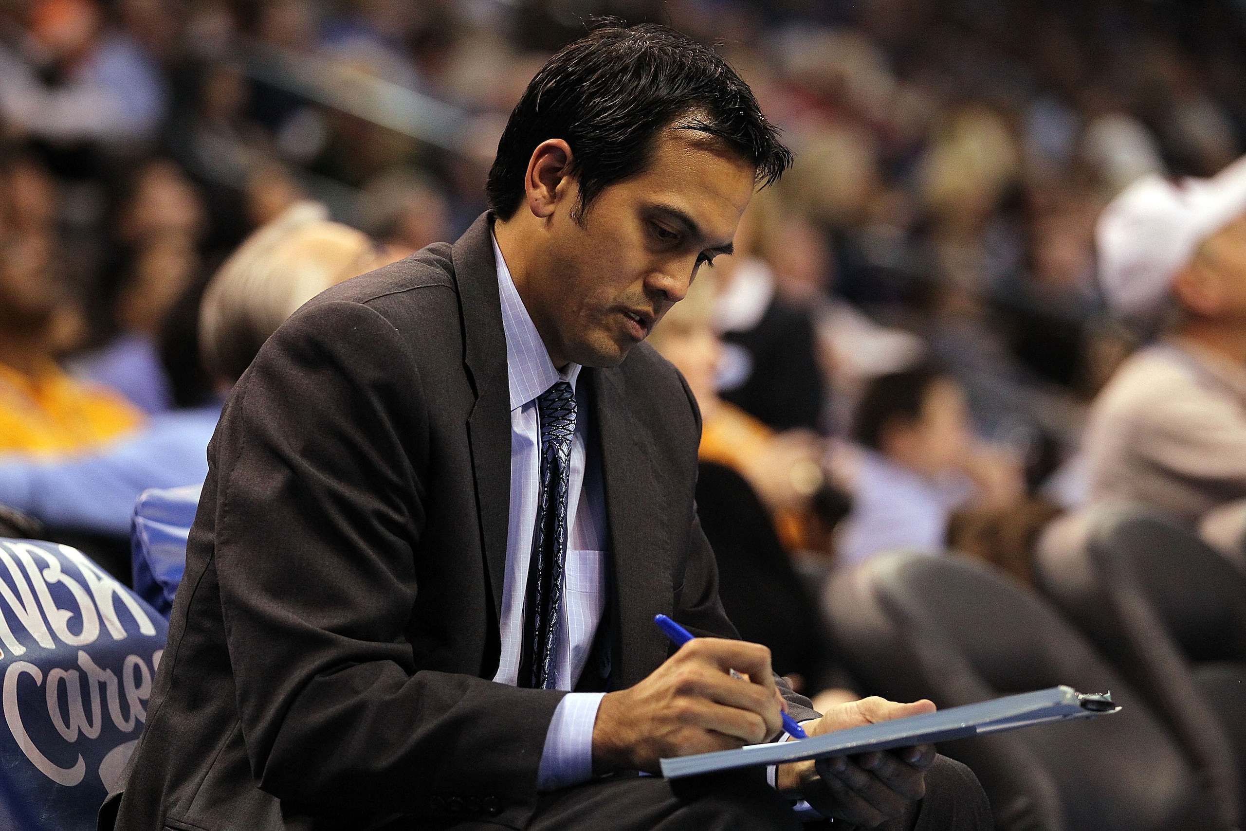 OKLAHOMA CITY, OK - JANUARY 30: Head coach Erik Spoelstra of the Miami Heat during play against the Oklahoma City Thunder at Ford Center on January 30, 2011 in Oklahoma City, Oklahoma. NOTE TO USER: User expressly acknowledges and agrees that, by downlo OKLAHOMA CITY, OK - JANUARY 30: Head coach Erik Spoelstra of the Miami Heat during play against the Oklahoma City Thunder at Ford Center on January 30, 2011 in Oklahoma City, Oklahoma. NOTE TO USER: User expressly acknowledges and agrees that, by downlo
