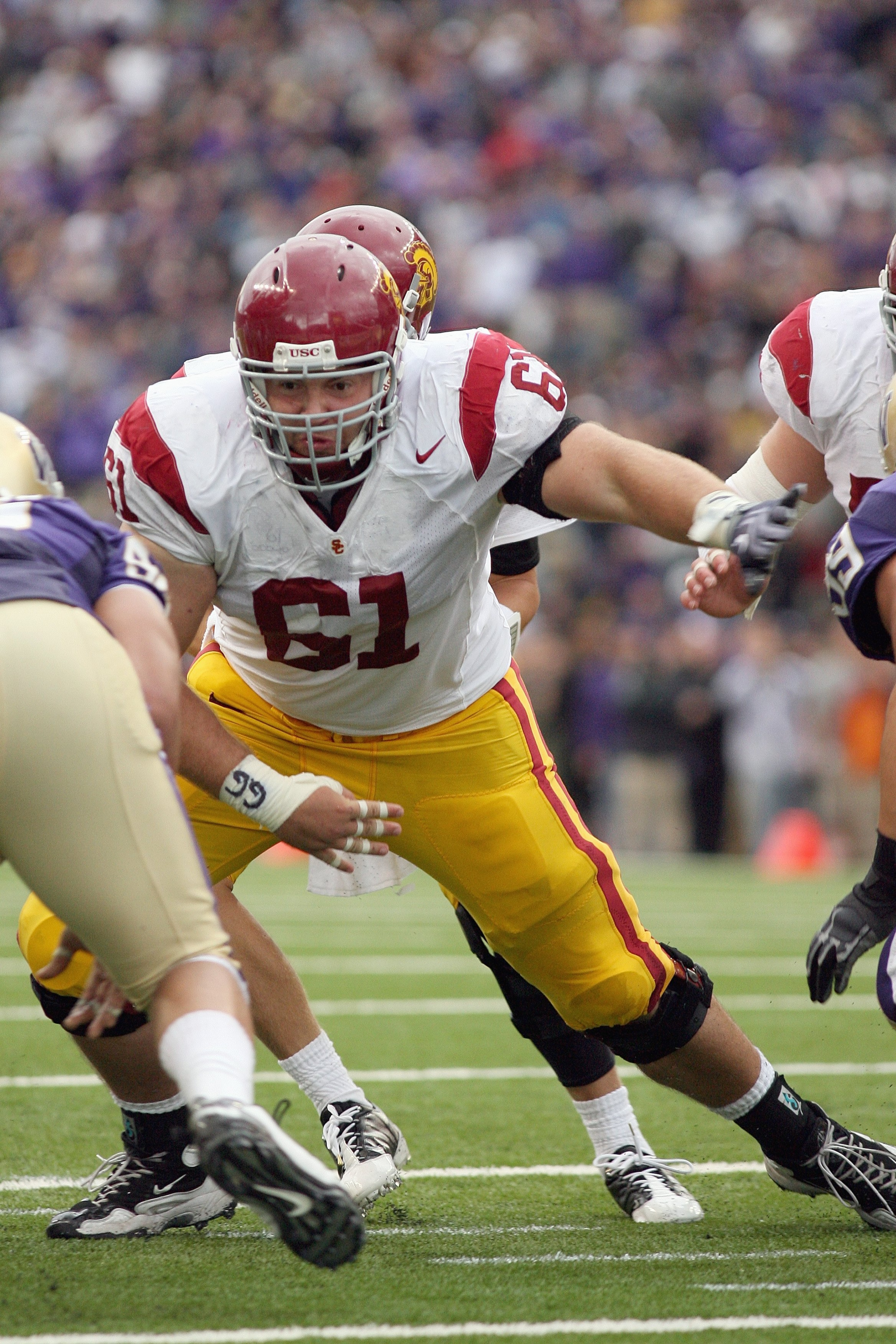 SEATTLE - SEPTEMBER 19: Center Kristofer O'Dowd #61 of the USC Trojans moves on the line during the game against the Washington Huskies on September 19, 2009 at Husky Stadium in Seattle, Washington. The Huskies defeated the Trojans 16-13. (Photo by Otto SEATTLE - SEPTEMBER 19: Center Kristofer O'Dowd #61 of the USC Trojans moves on the line during the game against the Washington Huskies on September 19, 2009 at Husky Stadium in Seattle, Washington. The Huskies defeated the Trojans 16-13. (Photo by Otto