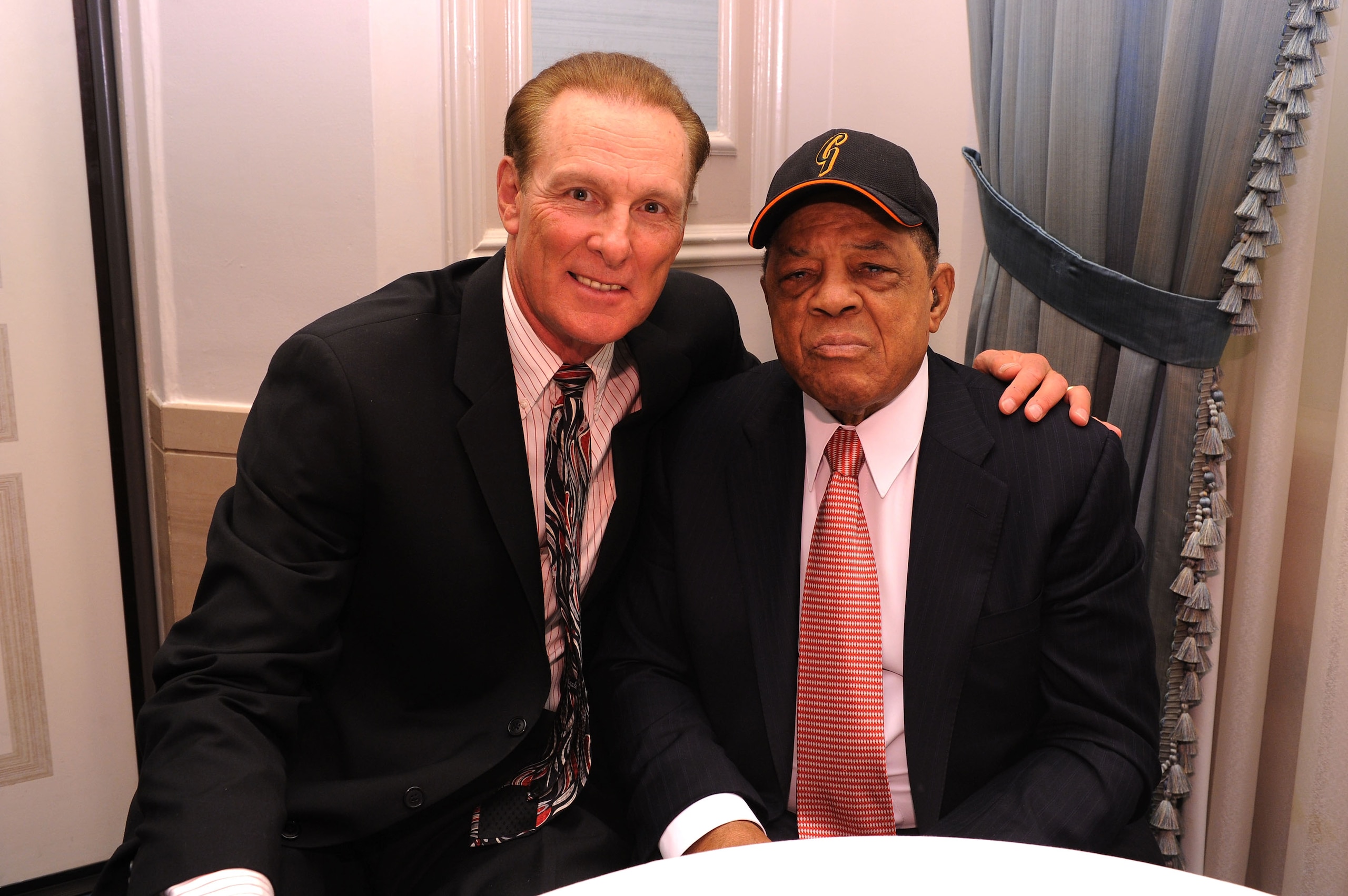 NEW YORK - SEPTEMBER 27:  Former professional NBA player Rick Barry and MLB Hall of Famer and Sports Legend Honoree Willie Mays attend the 25th Great Sports Legends Dinner to benefit The Buoniconti Fund to Cure Paralysis at The Waldorf=Astoria on Septembe