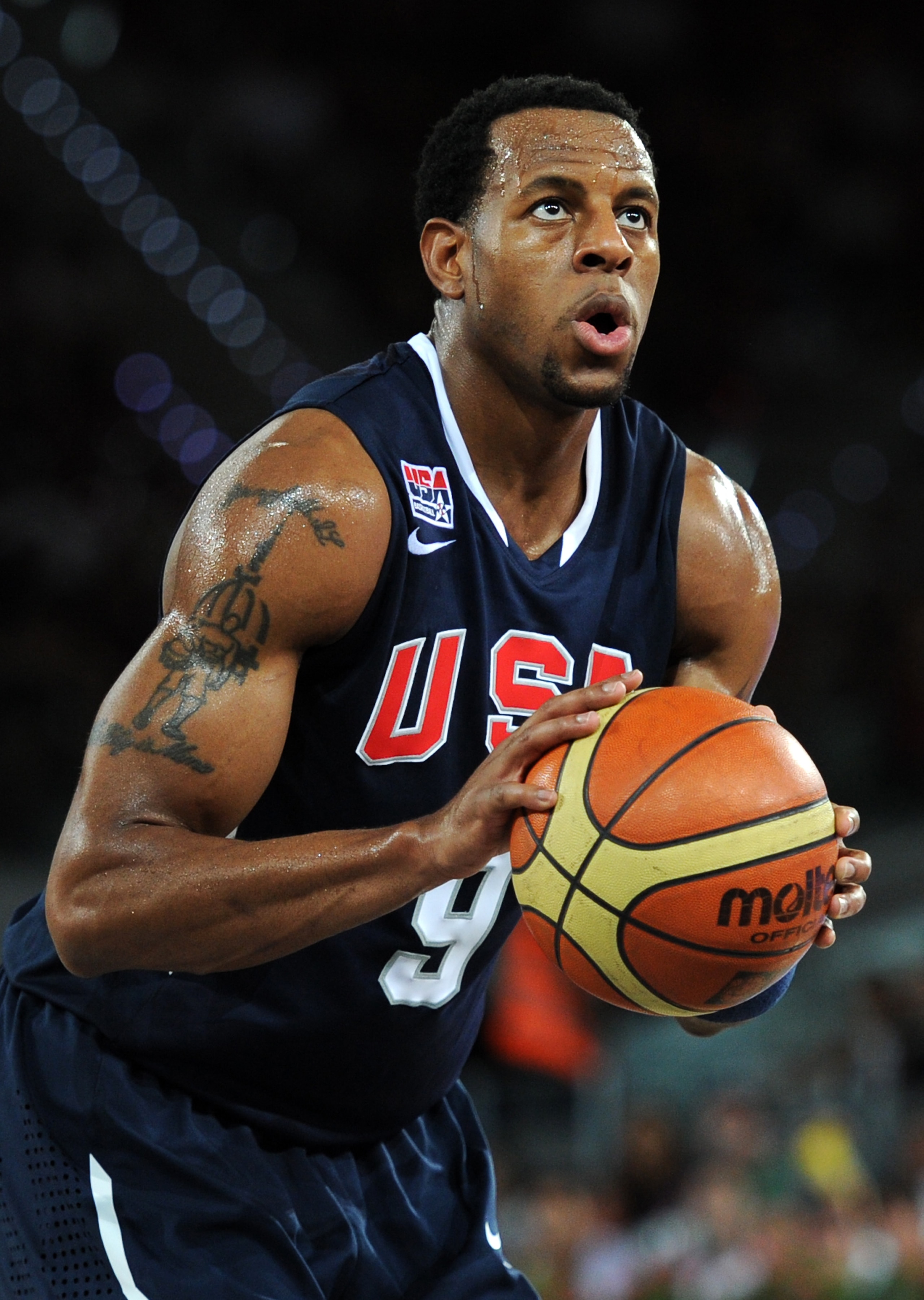 MADRID, SPAIN - AUGUST 22:  Andre Iguodala of the USA concentrates on a free throw during a friendly basketball game between Spain and the USA at La Caja Magica on August 22, 2010 in Madrid, Spain.  (Photo by Jasper Juinen/Getty Images)
