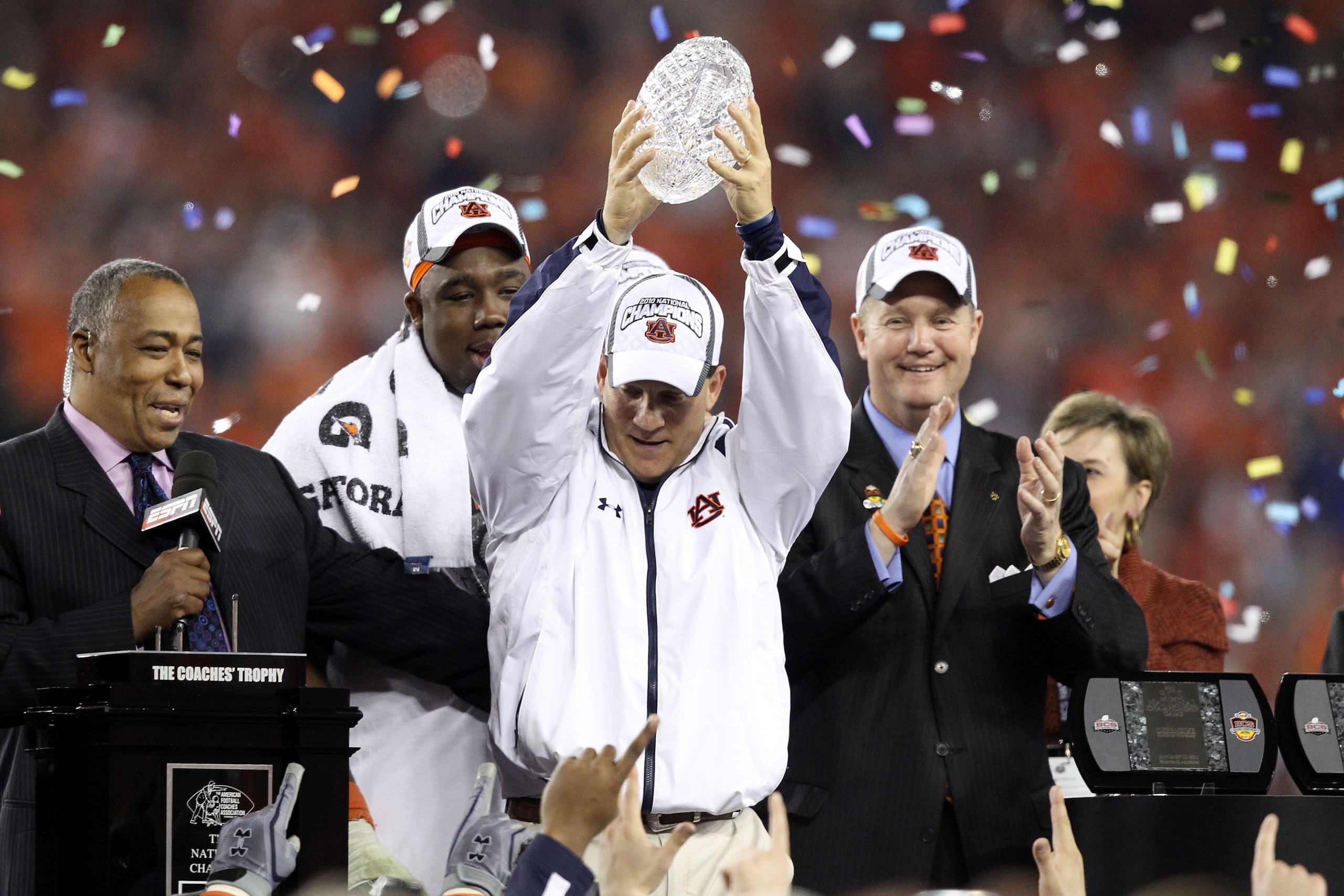 GLENDALE, AZ - JANUARY 10: Head coach Gene Chizik of the Auburn Tigers celebrates the Tigers 22-19 victory against the Oregon Ducks during the Tostitos BCS National Championship Game at University of Phoenix Stadium on January 10, 2011 in Glendale, Arizo GLENDALE, AZ - JANUARY 10: Head coach Gene Chizik of the Auburn Tigers celebrates the Tigers 22-19 victory against the Oregon Ducks during the Tostitos BCS National Championship Game at University of Phoenix Stadium on January 10, 2011 in Glendale, Arizo