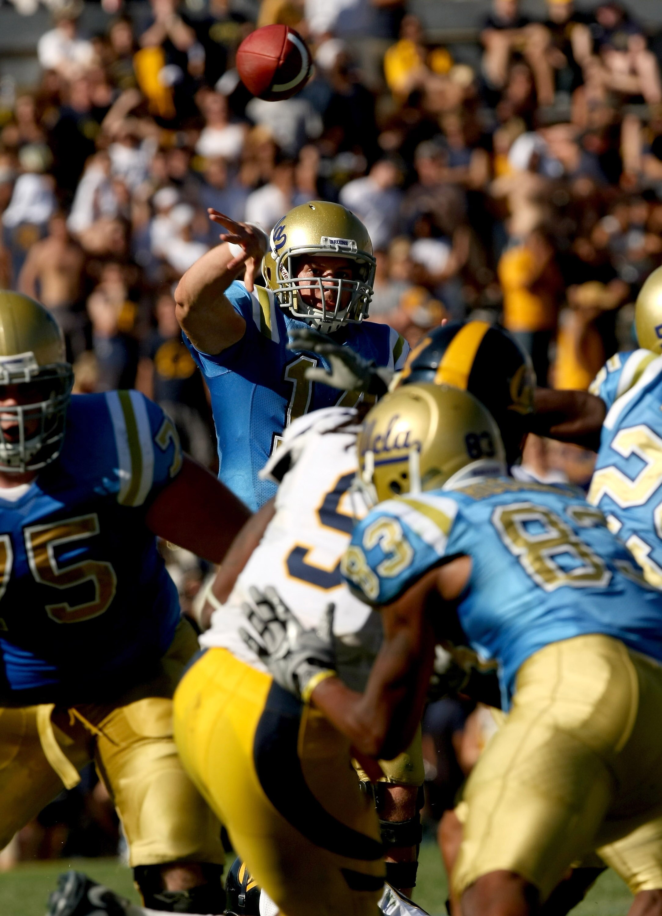 PASADENA, CA - OCTOBER 17:  Quarterback Kevin Prince #14 of the UCLA Bruins throws a pass against the California Golden Bears on October 17, 2009 at the Rose Bowl in Pasadena, California.   Cal won 45-26.  (Photo by Stephen Dunn/Getty Images)