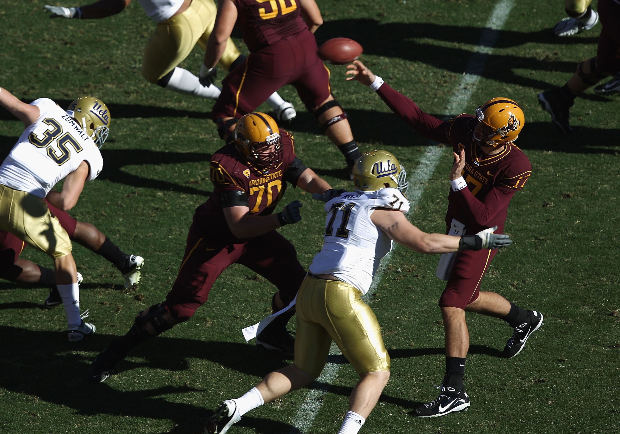 TEMPE, AZ - NOVEMBER 26:  Quarterback Brock Osweiler #17 of the Arizona State Sun Devils throws a pass against the UCLA Bruins during the college football game at Sun Devil Stadium on November 26, 2010 in Tempe, Arizona.  (Photo by Christian Petersen/Gett