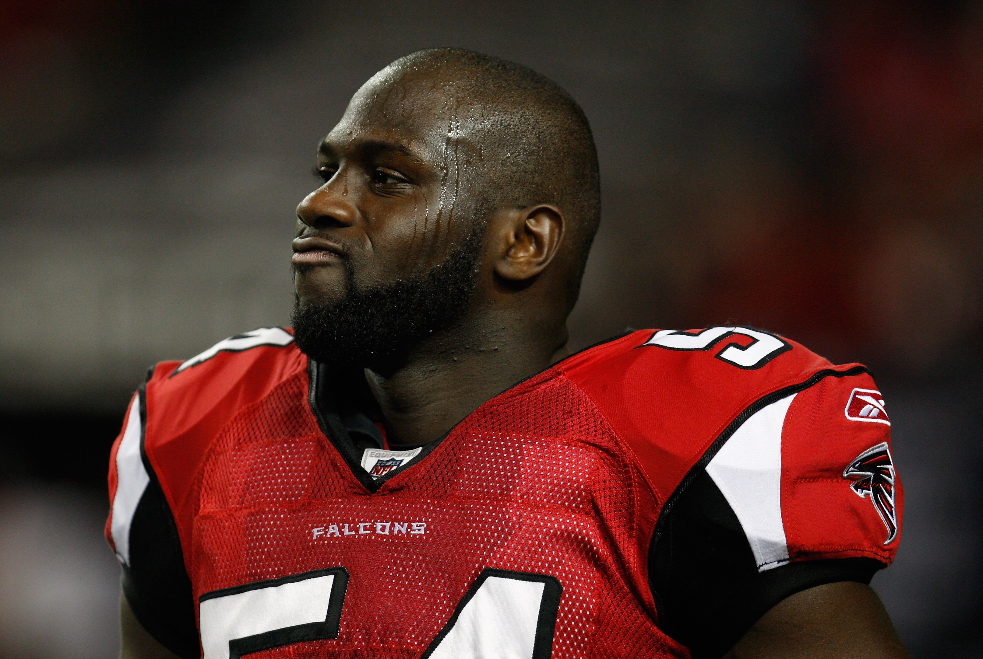 ATLANTA, GA - DECEMBER 27:  Stephen Nicholas #54 of the Atlanta Falcons walks off the field during the first half of the game against the New Orleans Saints at the Georgia Dome on December 27, 2010 in Atlanta, Georgia.  (Photo by Scott Halleran/Getty Imag