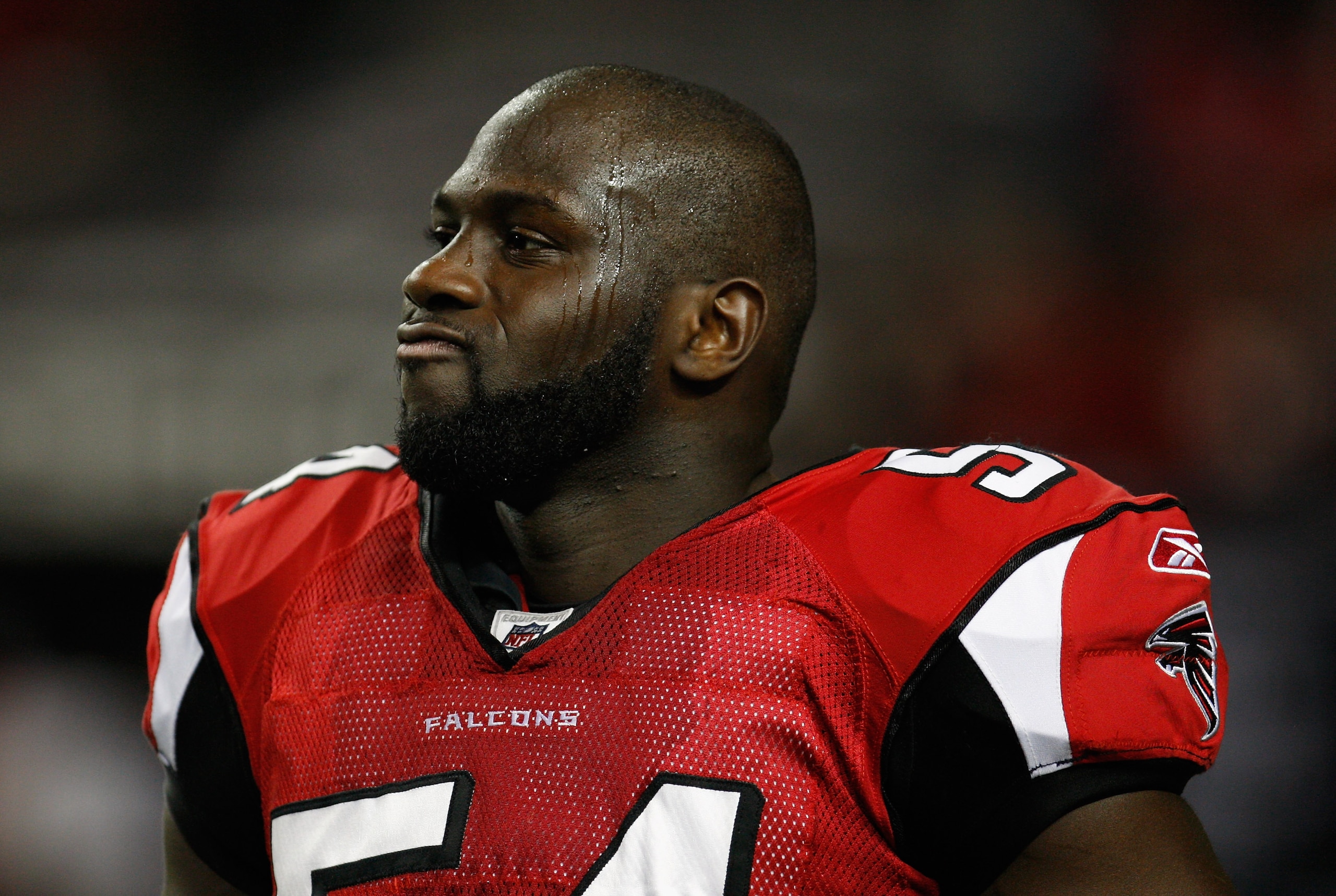 ATLANTA, GA - DECEMBER 27:  Stephen Nicholas #54 of the Atlanta Falcons walks off the field during the first half of the game against the New Orleans Saints at the Georgia Dome on December 27, 2010 in Atlanta, Georgia.  (Photo by Scott Halleran/Getty Imag