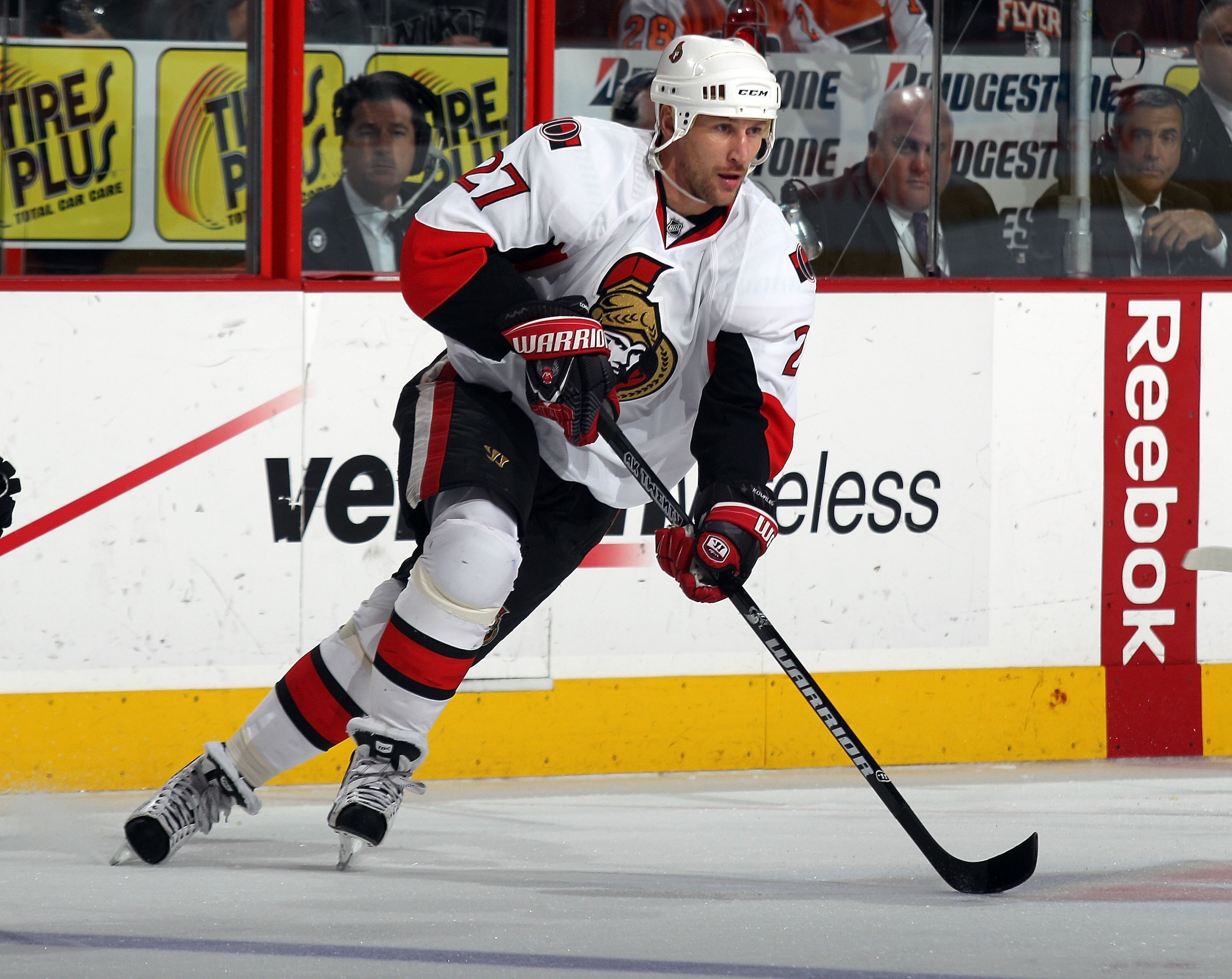 PHILADELPHIA - NOVEMBER 15:  Alex Kovalev #27 of the Ottawa Senators skates against the Philadelphia Flyers at the Wells Fargo Center on November 15, 2010 in Philadelphia, Pennsylvania.  (Photo by Bruce Bennett/Getty Images)