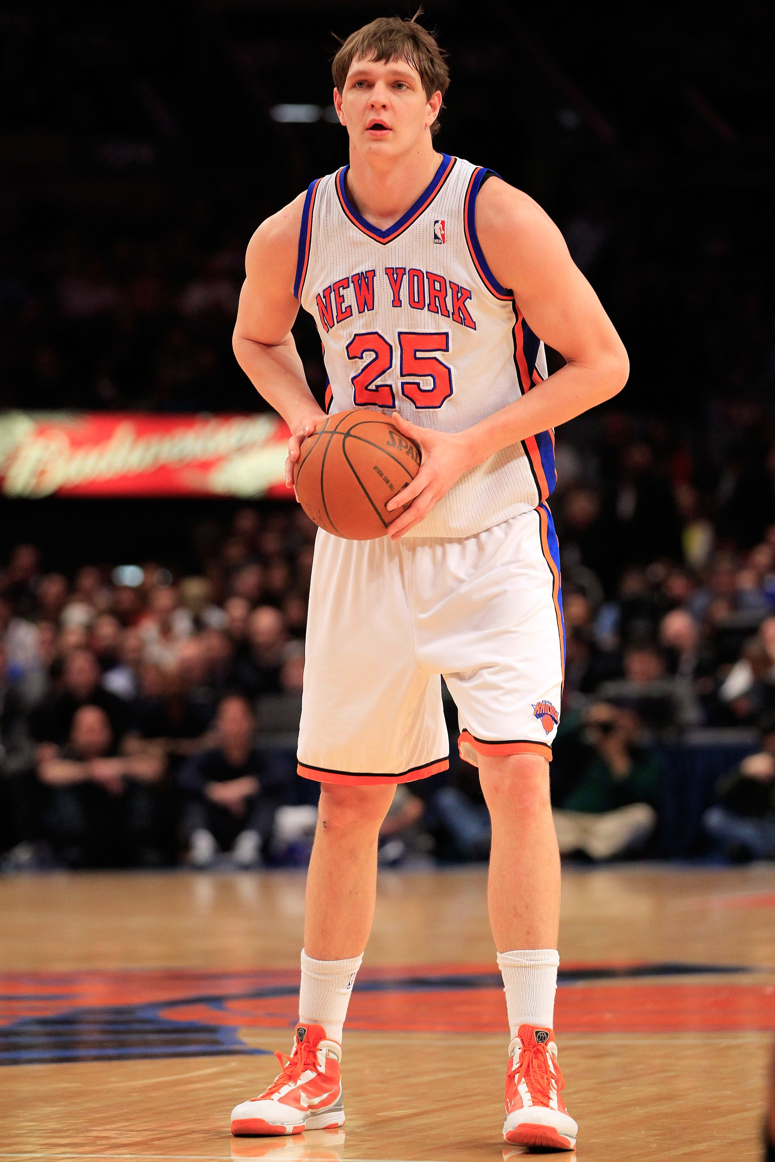 NEW YORK, NY - FEBRUARY 09:  Timofey Mozgov #25 of the New York Knicks handles the ball against the Los Angeles Clippers at Madison Square Garden on February 9, 2011 in New York City. NOTE TO USER: User expressly acknowledges and agrees that, by downloadi