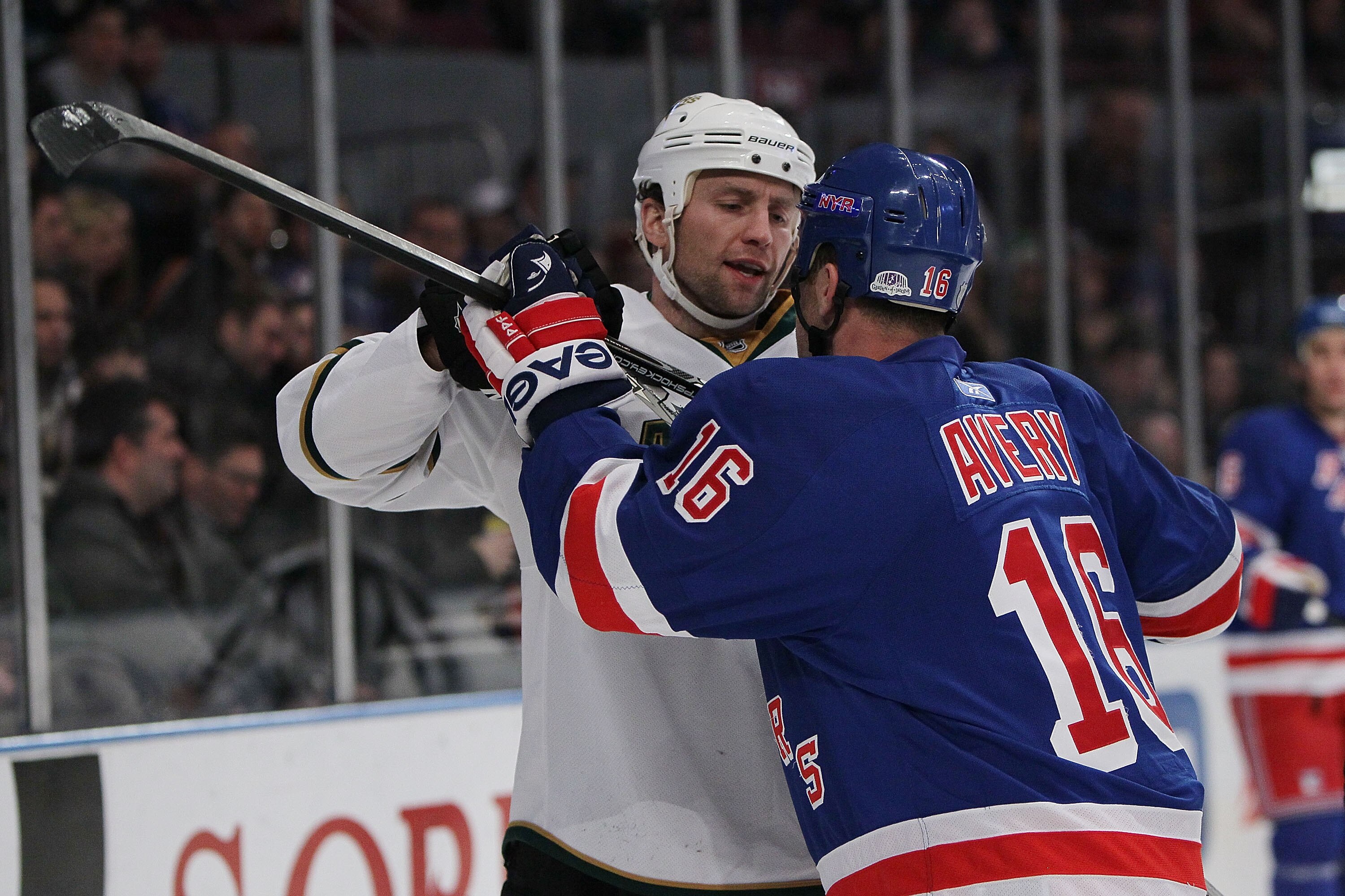 NEW YORK - JANUARY 06:  Sean Avery #16 of the New York Rangers battles Brenden Morrow #10 of The Dallas Stars during their game on January 6, 2010 at Madison Square Garden in New York City.  (Photo by Al Bello/Getty Images)