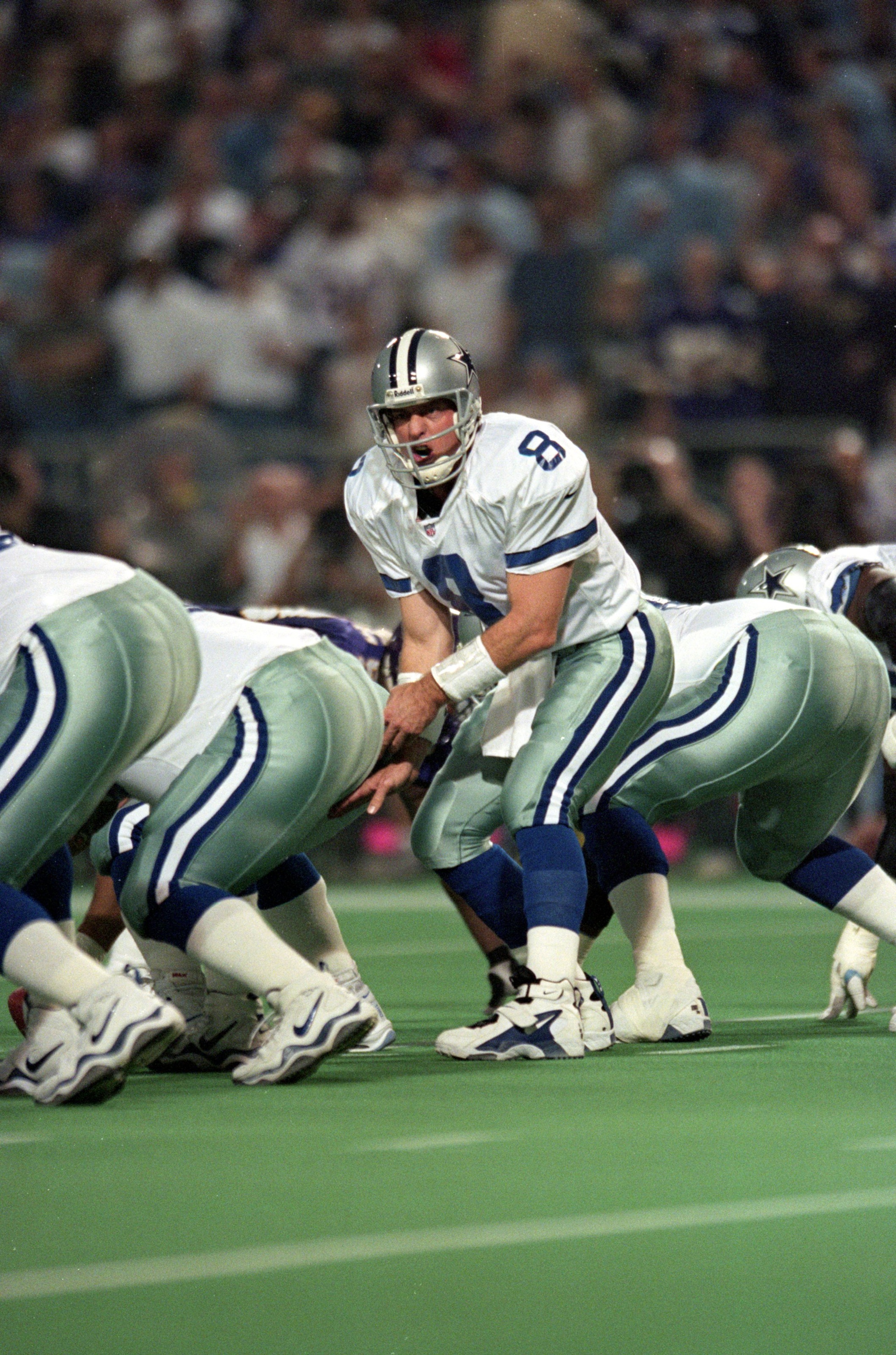 8 Nov 1999:  Troy Aikman #8 of the Dallas Cowboys gets ready for the hike during the game against the Minnesota Vikings at the Herbert H. Humphery Metrodome in Minneapolis, Minnesota. The Vikings defeated the Cowboys 27-17. Mandatory Credit: Elsa Hasch  /