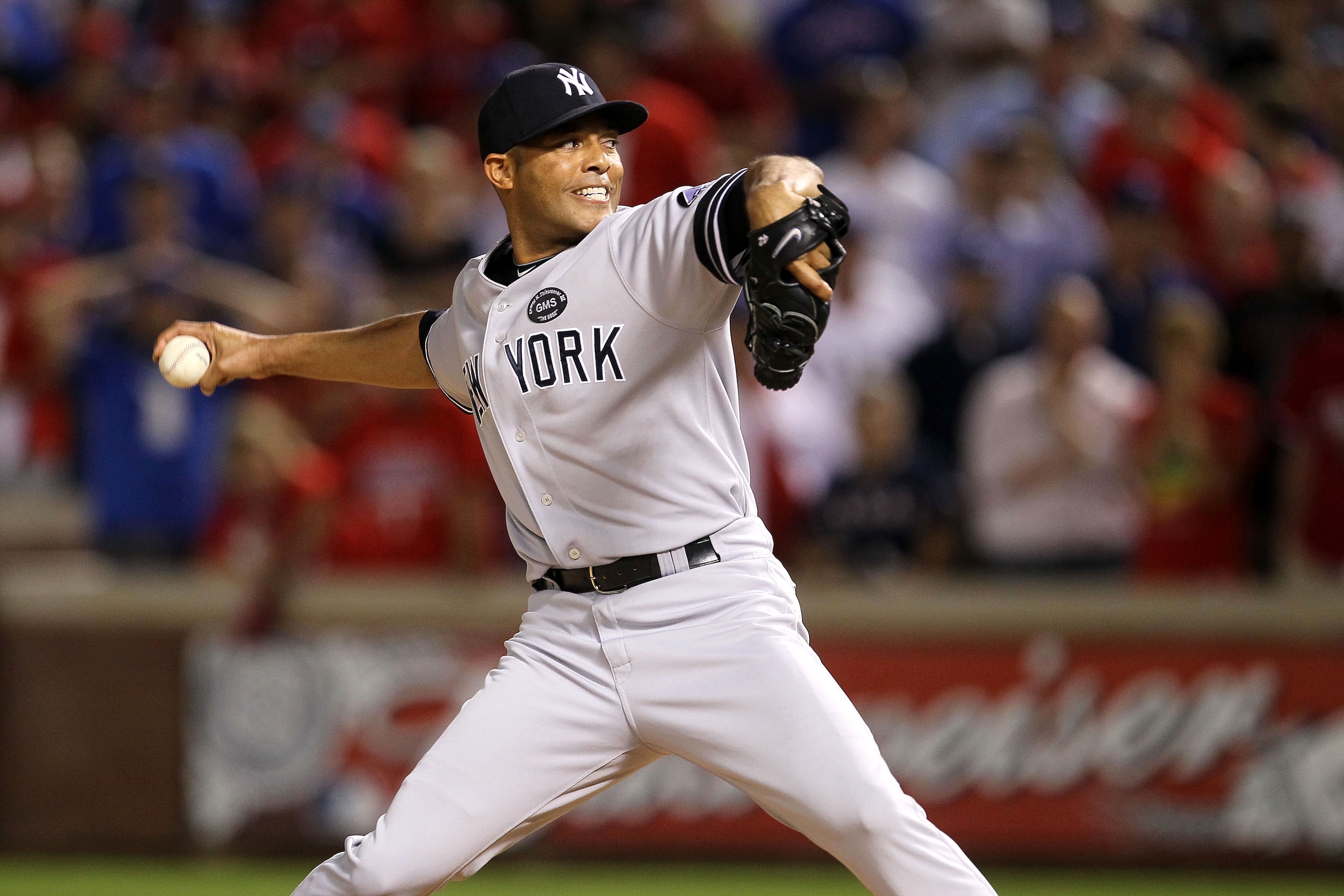 ARLINGTON, TX - OCTOBER 22: Mariano Rivera #42 of the New York Yankees throws a pitch against the Texas Rangers in Game Six of the ALCS during the 2010 MLB Playoffs at Rangers Ballpark in Arlington on October 22, 2010 in Arlington, Texas. The Rangers won ARLINGTON, TX - OCTOBER 22: Mariano Rivera #42 of the New York Yankees throws a pitch against the Texas Rangers in Game Six of the ALCS during the 2010 MLB Playoffs at Rangers Ballpark in Arlington on October 22, 2010 in Arlington, Texas. The Rangers won